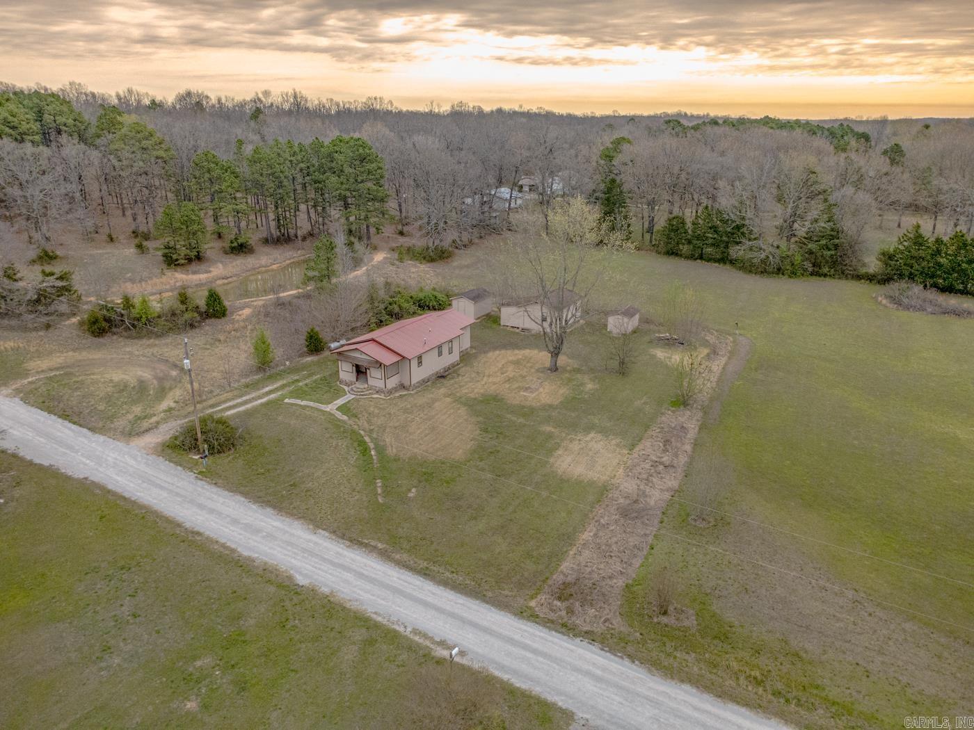 Photo 2 - Residential for sale – 40  Lige Ln   Cave City, AR