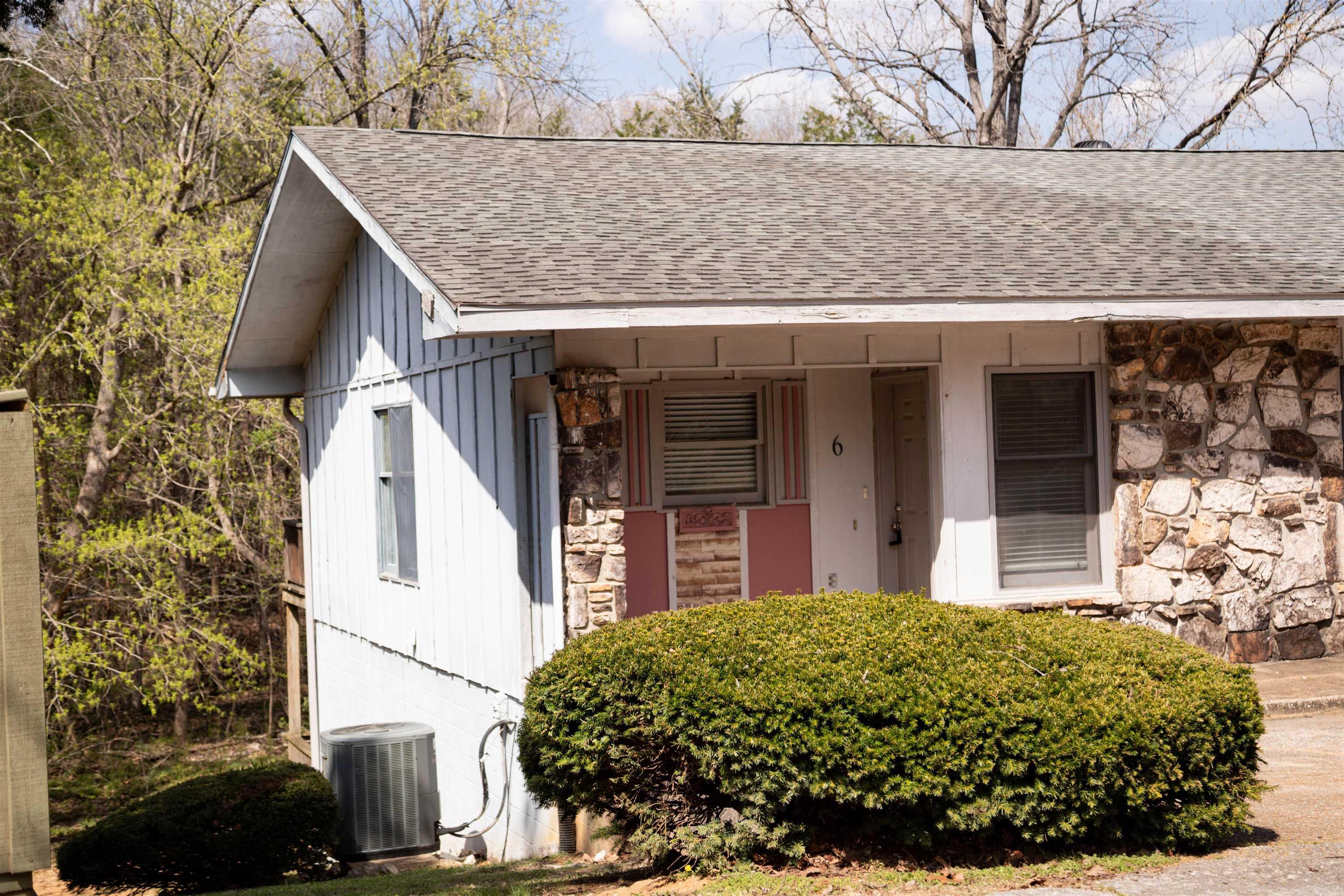 Residential for sale – 6  Akokisa Dr   Cherokee Village, AR