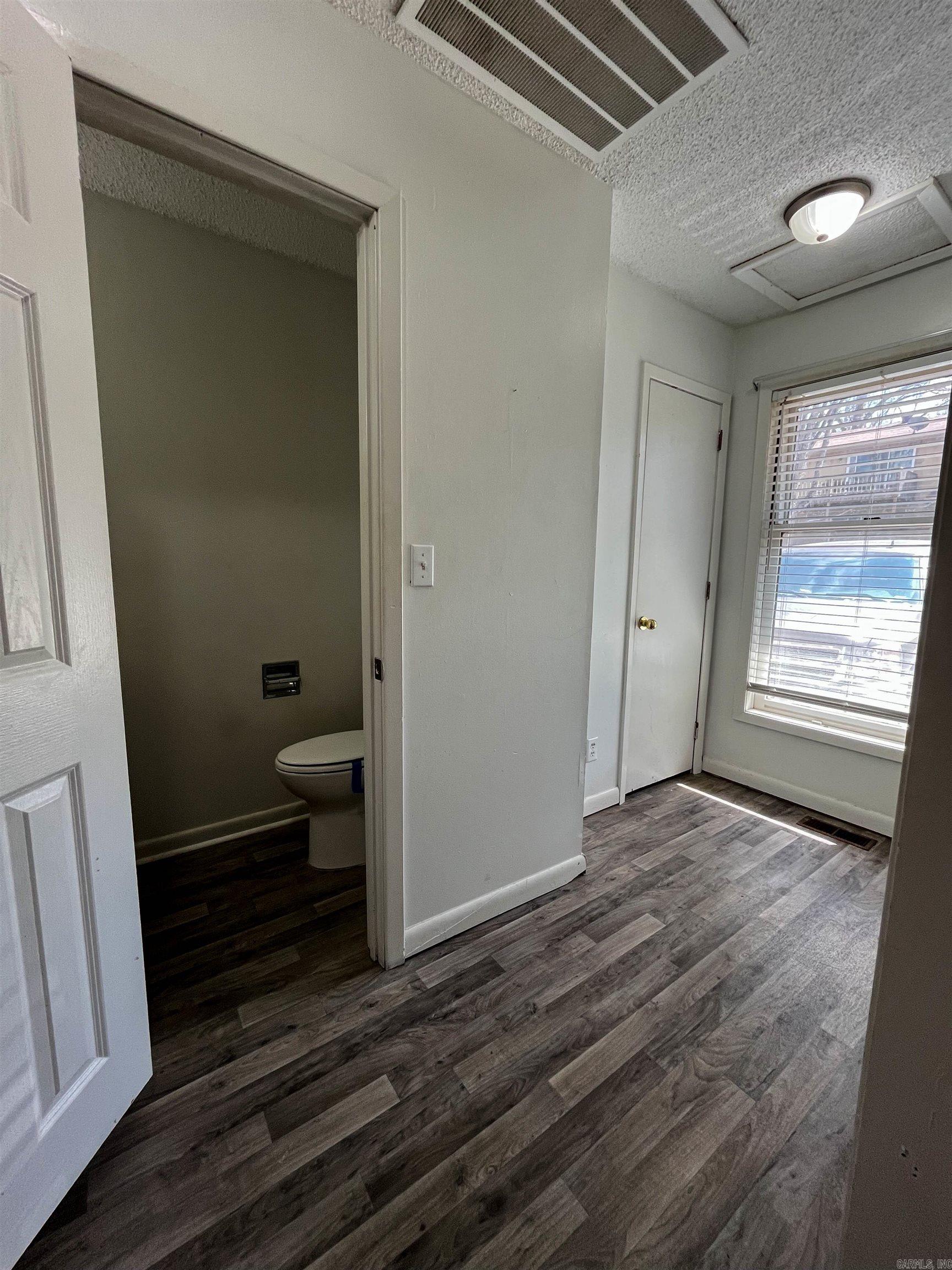 Photo 13 - Residential for sale – 6  Akokisa Dr   Cherokee Village, AR