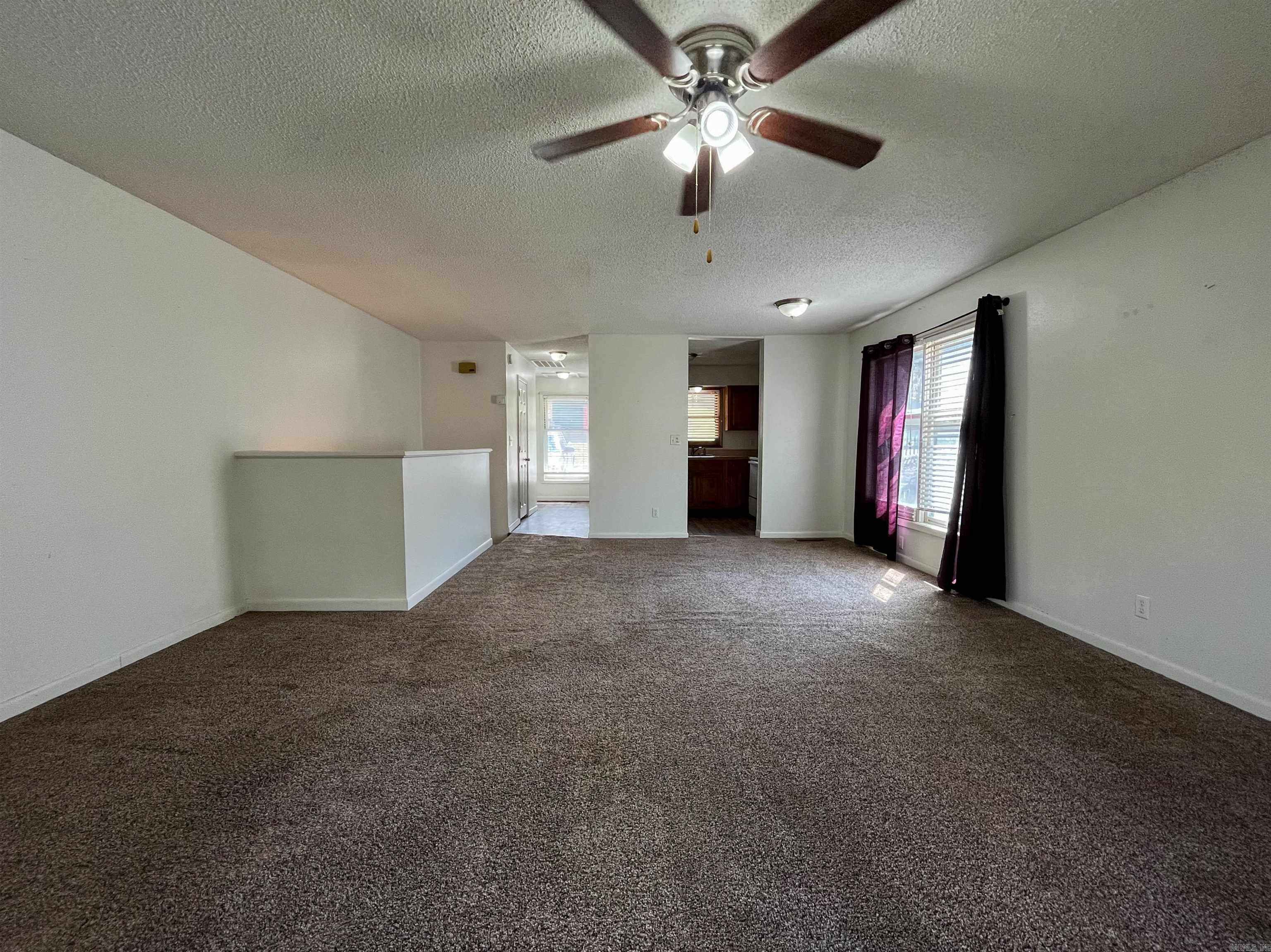 Photo 3 - Residential for sale – 6  Akokisa Dr   Cherokee Village, AR