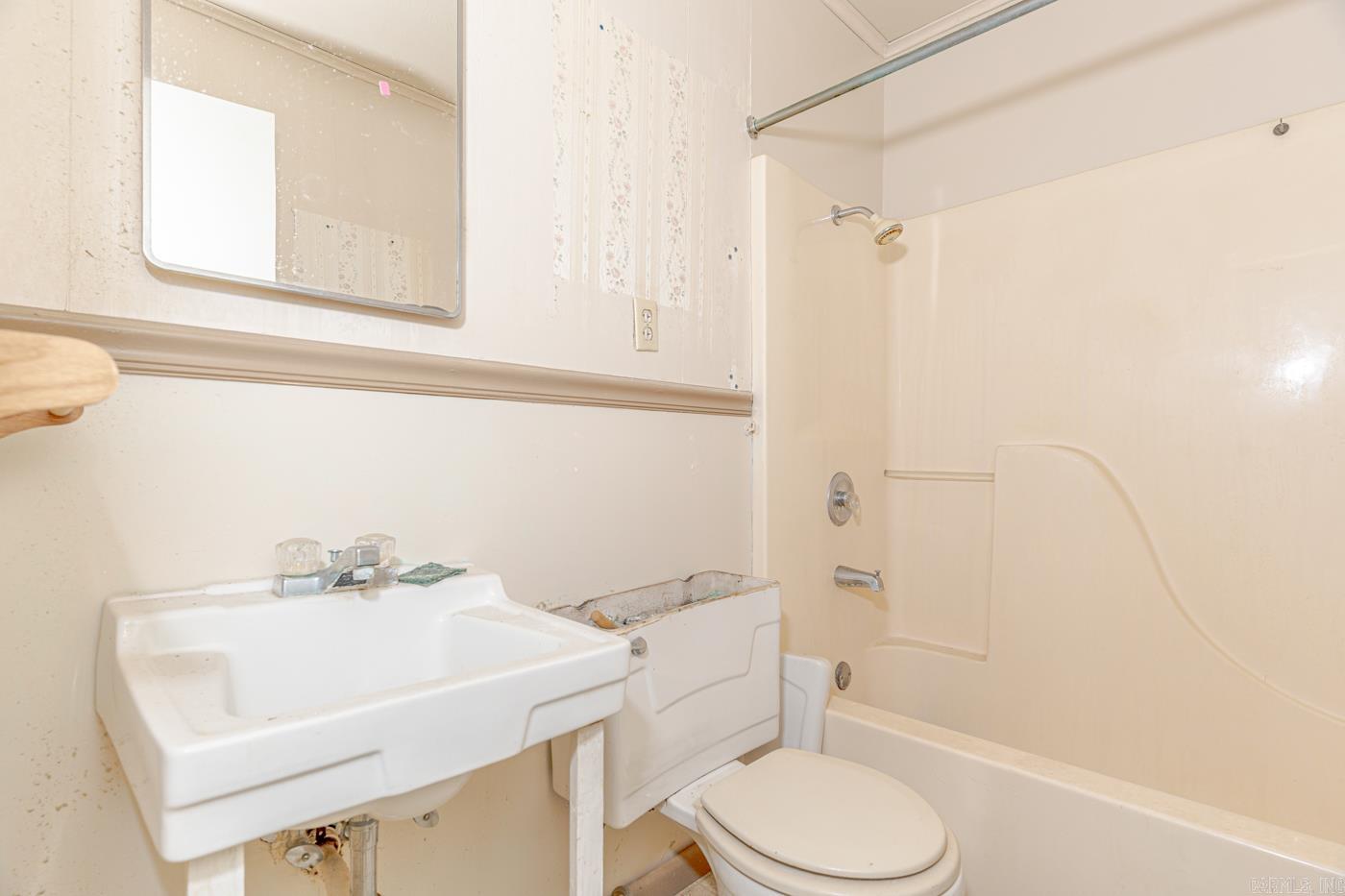 Photo 16 - Residential for sale – 50  Skyline   Cherokee Village, AR