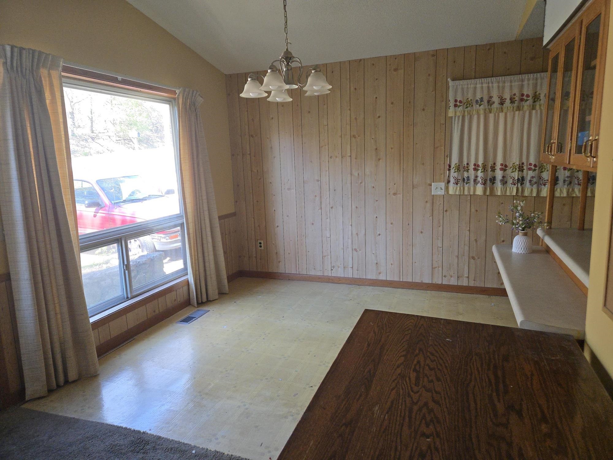 Photo 5 - Residential for sale – 140  Bald Eagle   Williford, AR