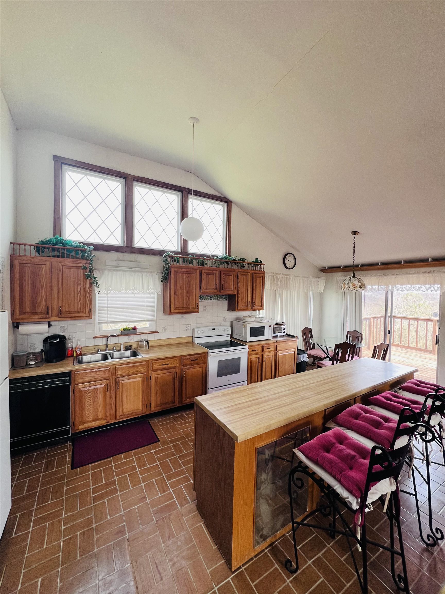 Photo 11 - Residential for sale – 133  Connelly   Melbourne, AR