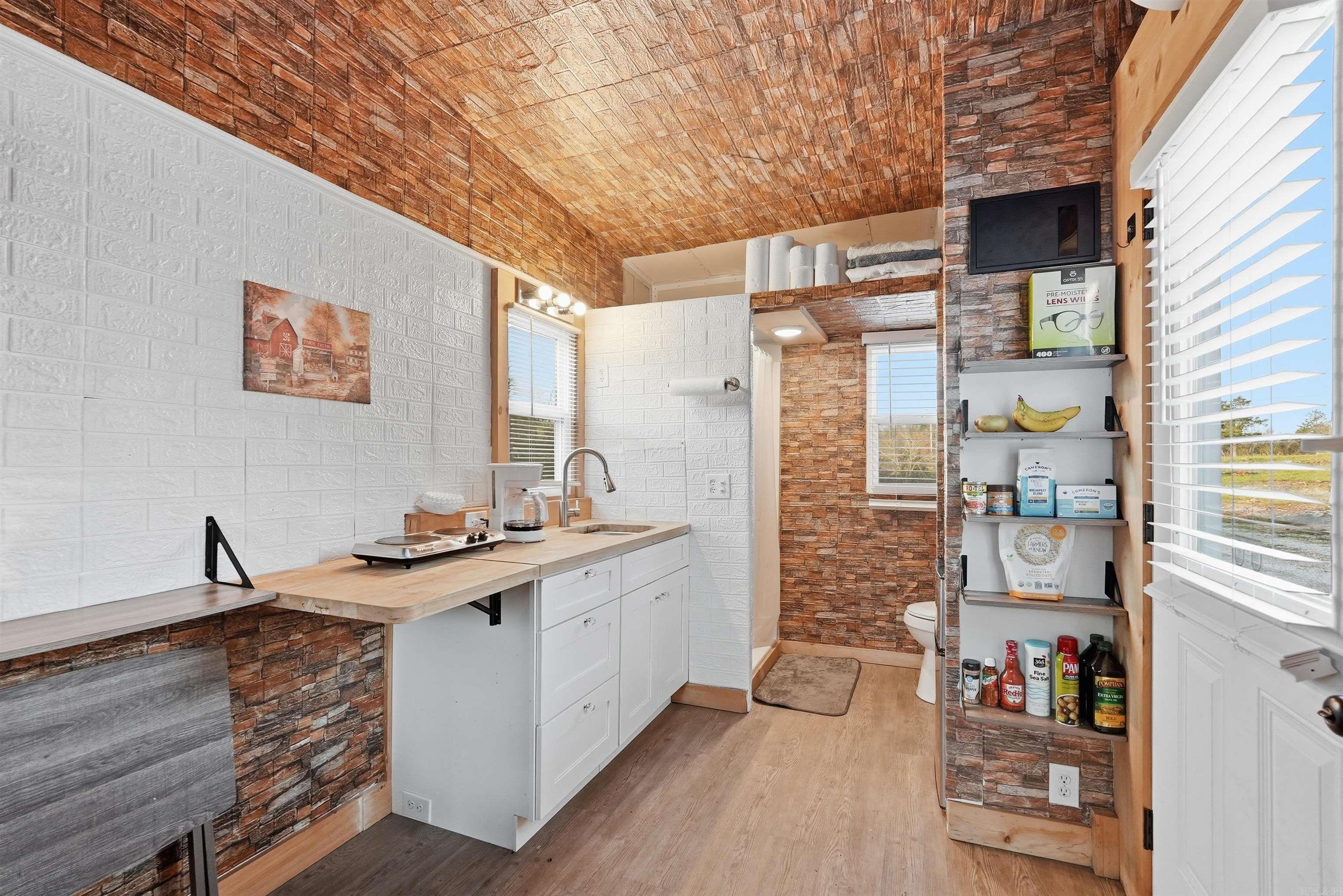 Photo 11 - Residential for sale – 499  Quail   Calico Rock, AR