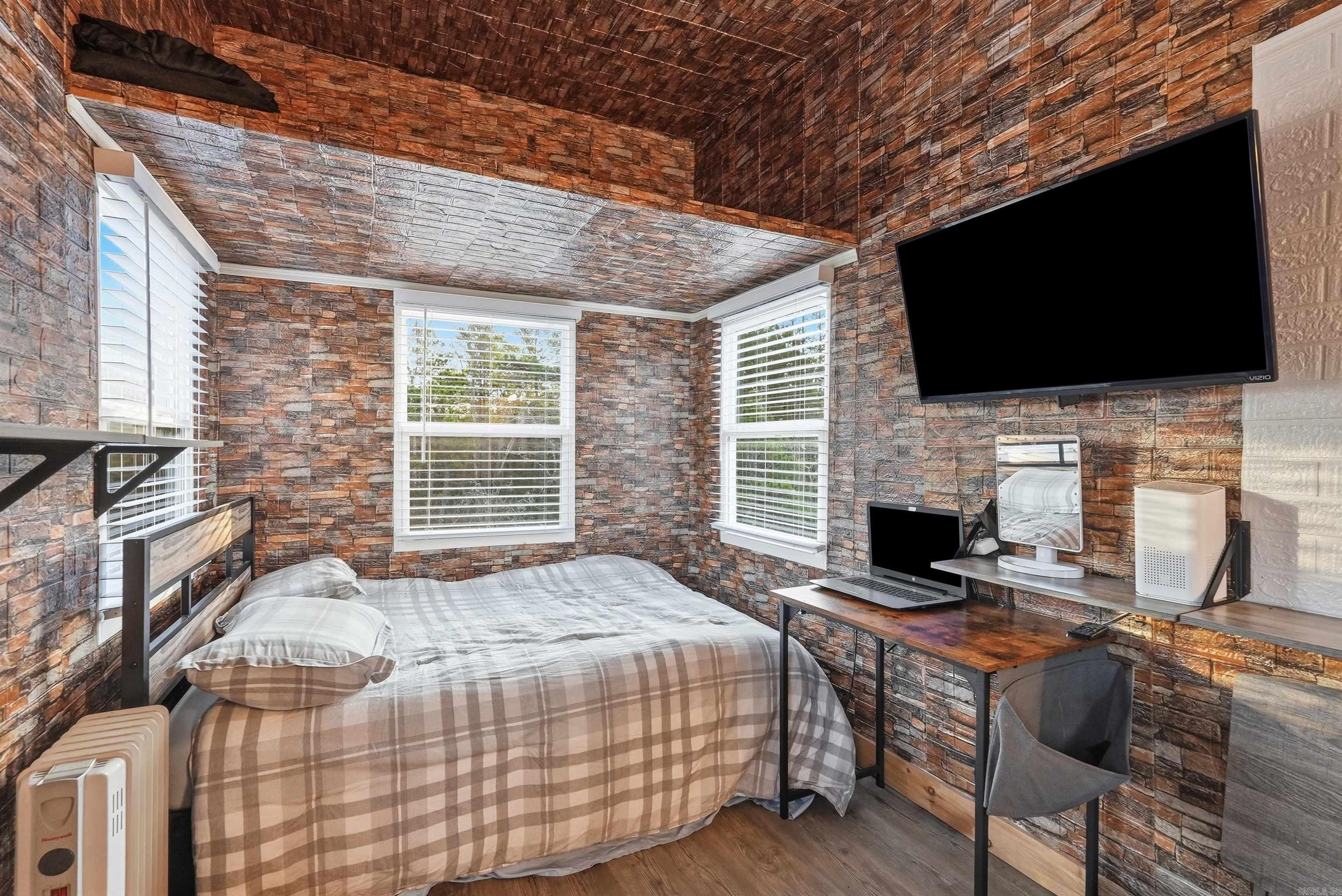 Photo 9 - Residential for sale – 499  Quail   Calico Rock, AR