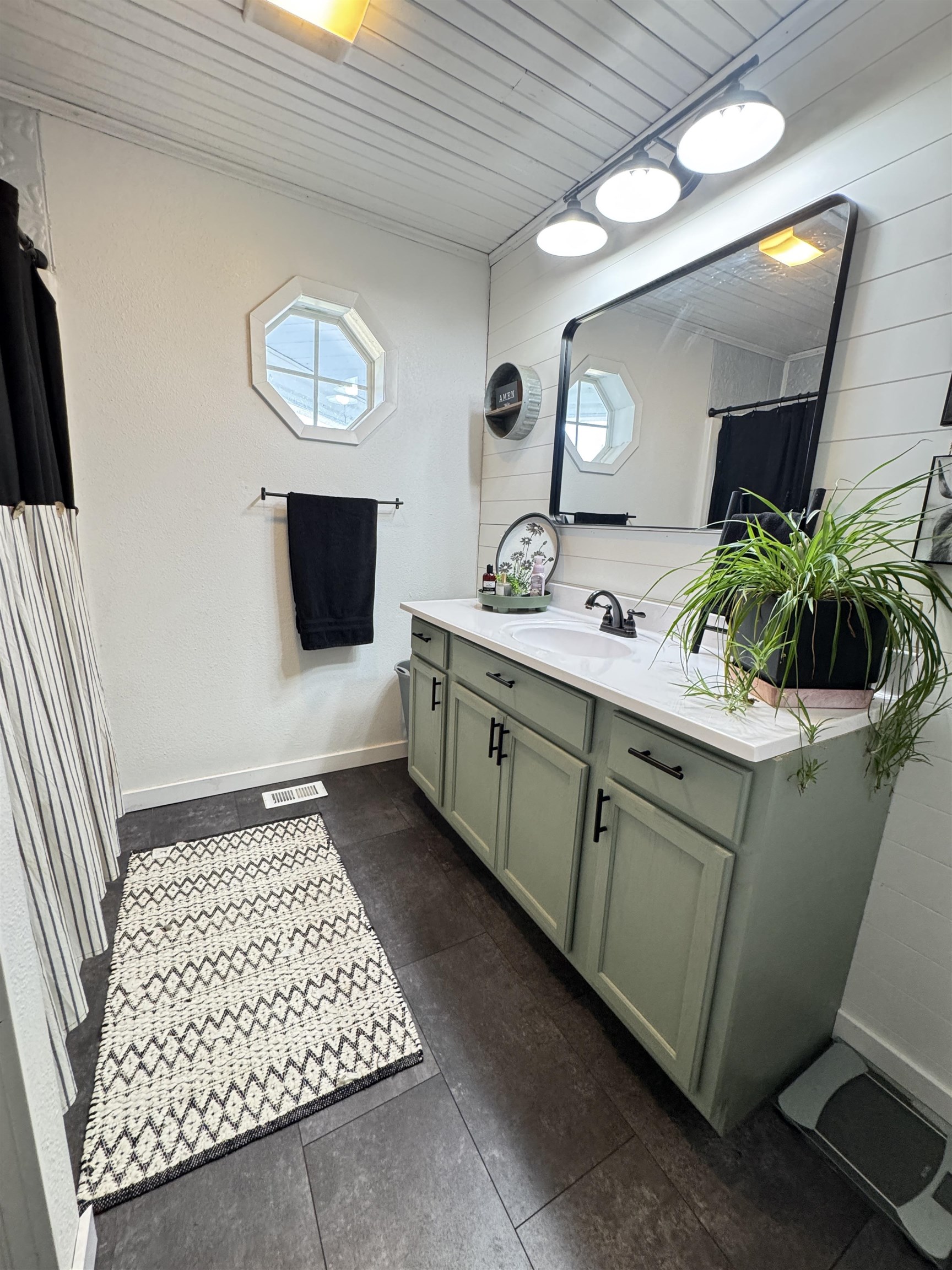 Photo 23 - Residential for sale – 395  Lee   Evening Shade, AR