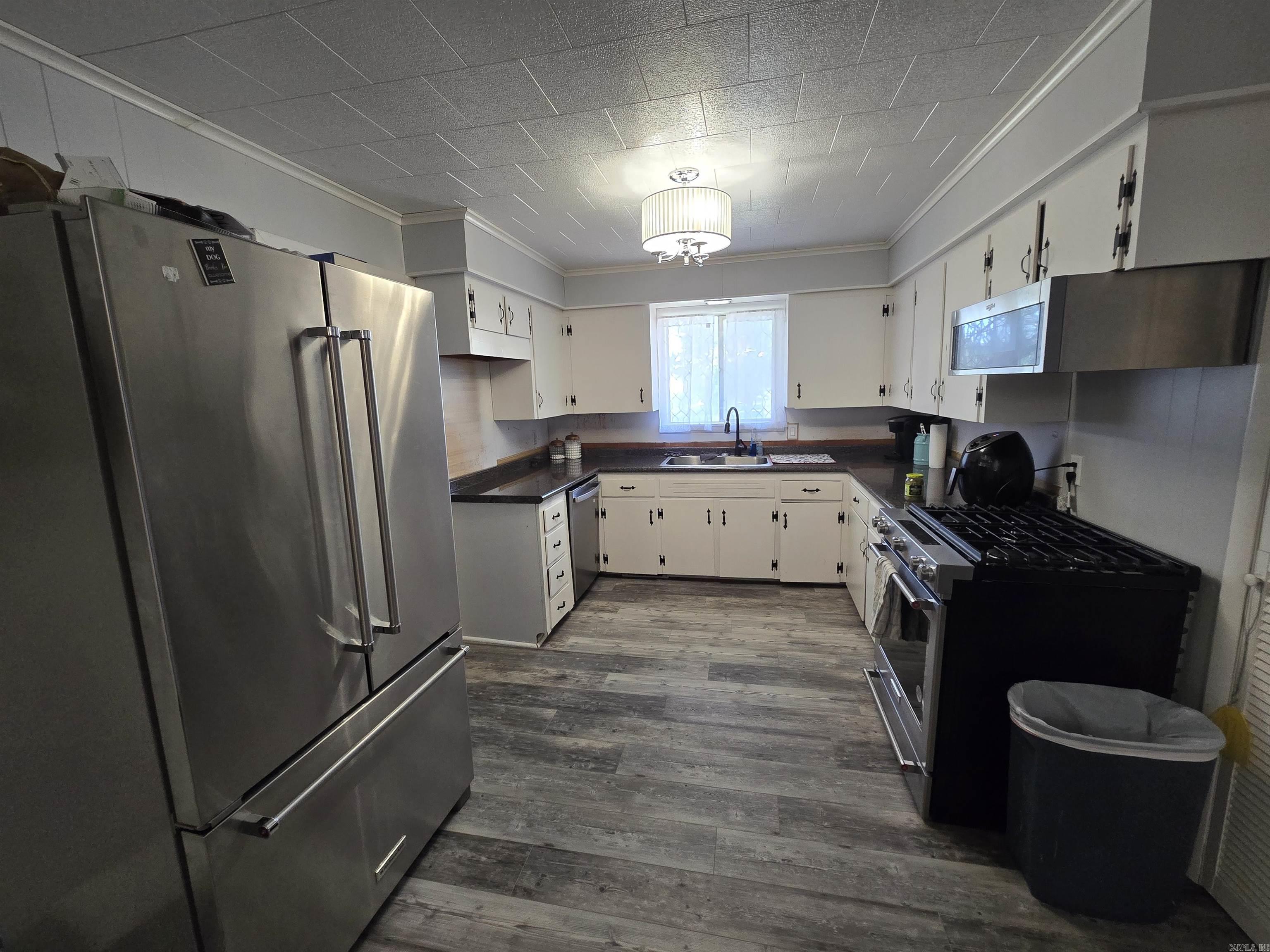 Photo 15 - Residential for sale – 1800  White   Batesville, AR