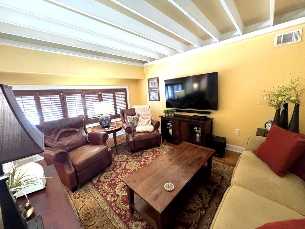 Photo 3 - Residential for sale – 200 E Main   Hardy, AR