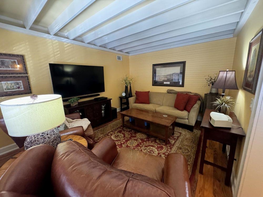 Photo 4 - Residential for sale – 200 E Main   Hardy, AR