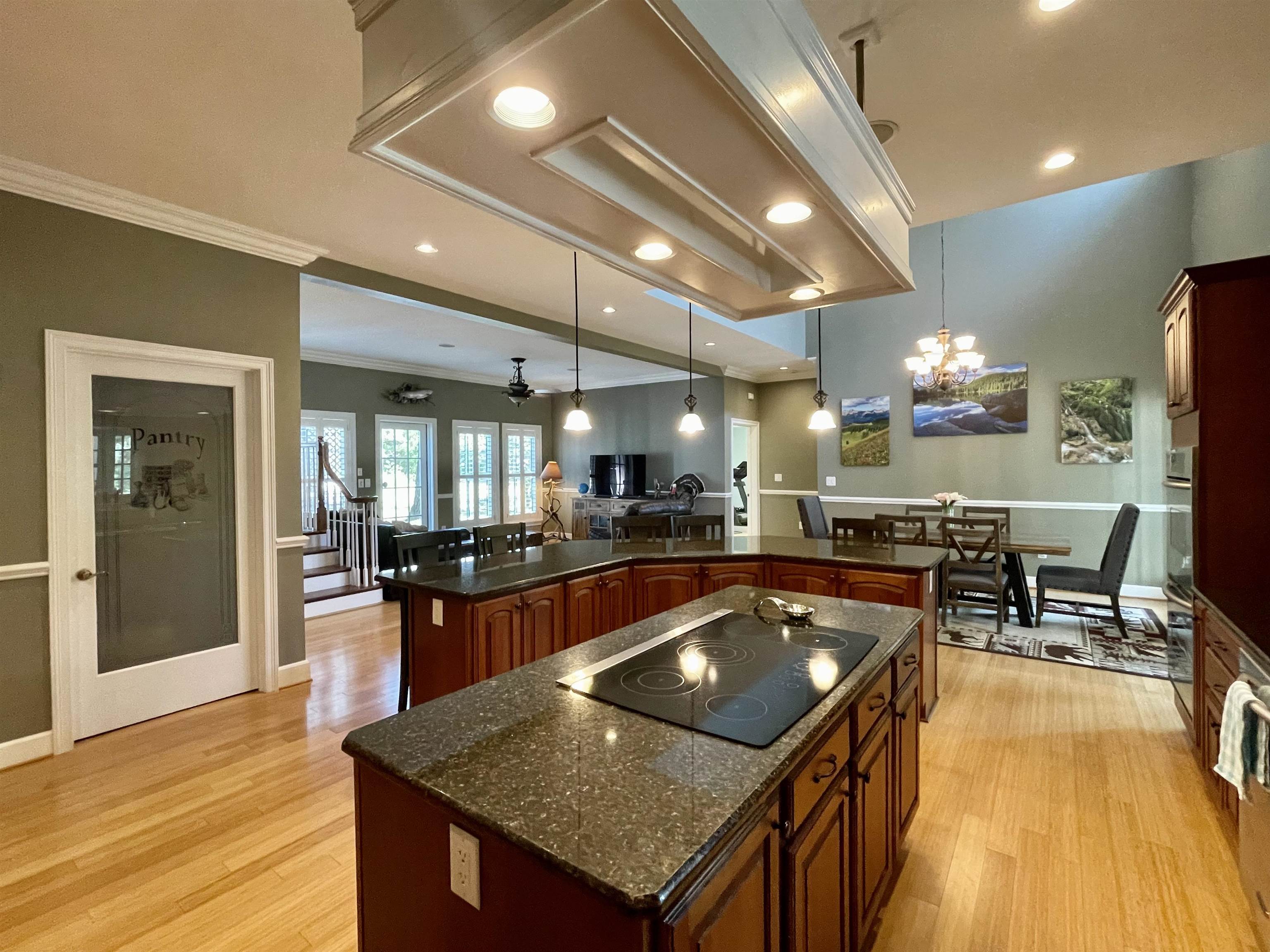 Photo 5 - Residential for sale – 157 N Spring Street   Melbourne, AR