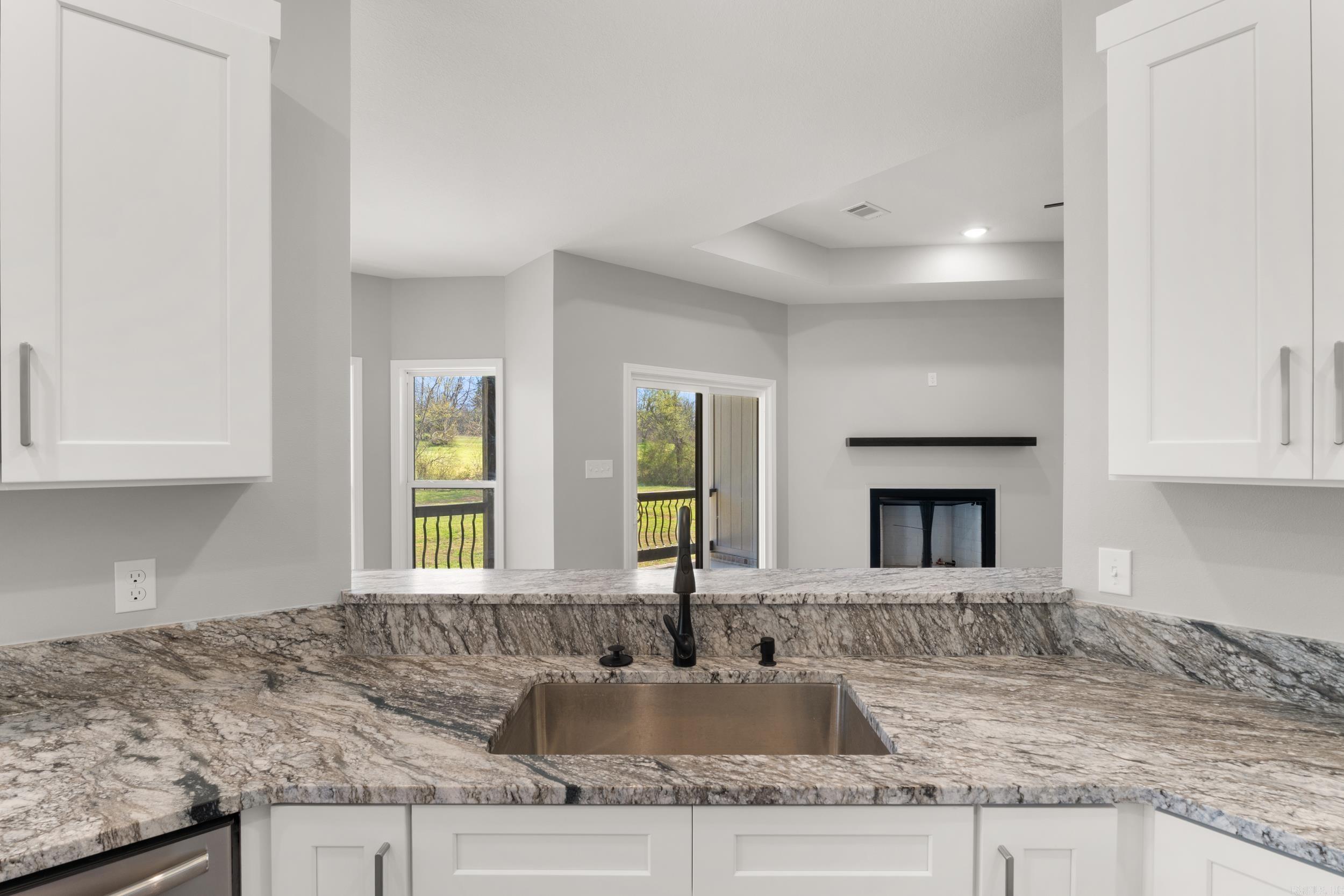 Photo 6 - Residential for sale – 28  Sisney Drive   Ash Flat, AR