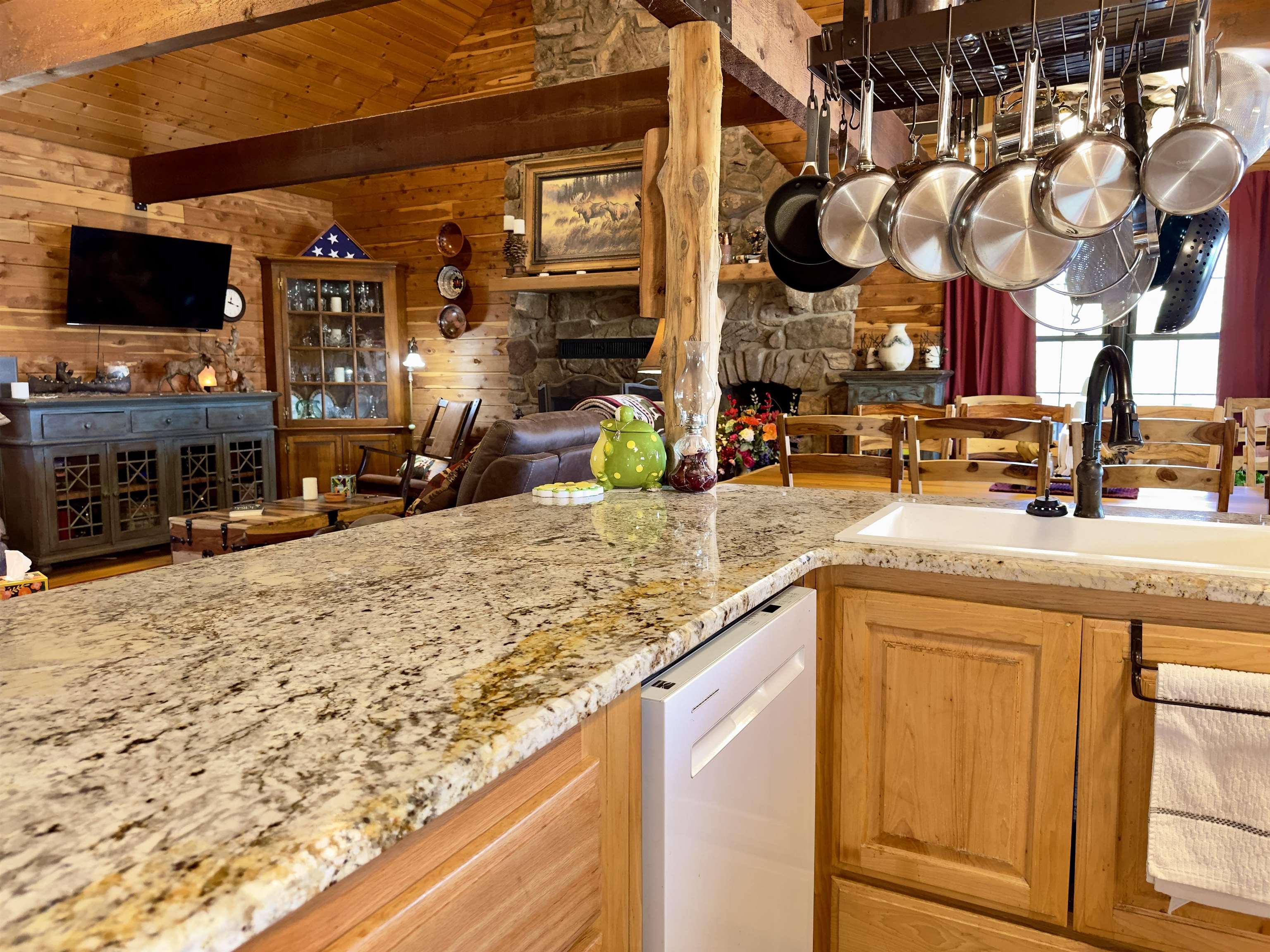 Photo 8 - Residential for sale – 2308  Senate   Horseshoe Bend, AR