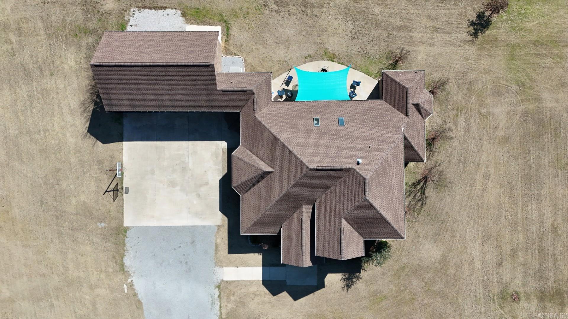 Photo 3 - Residential for sale – 1200  rounds   Batesville, AR