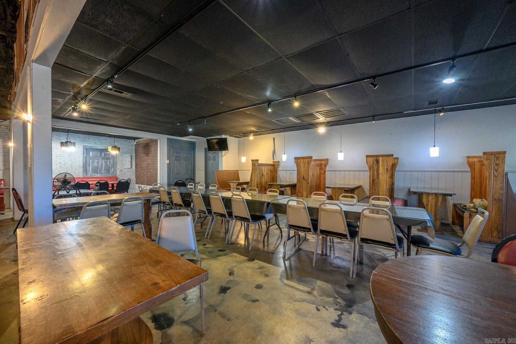 Photo 13 - Commercial / Industrial for sale – 2121  Batesville Blvd   Batesville, AR