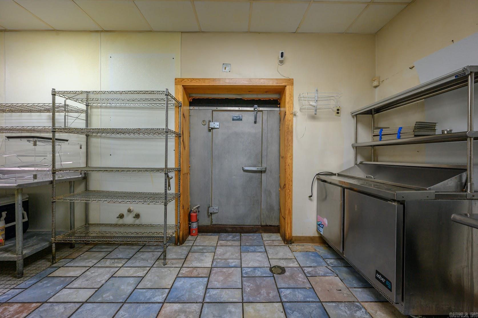 Photo 32 - Commercial / Industrial for sale – 2121  Batesville Blvd   Batesville, AR