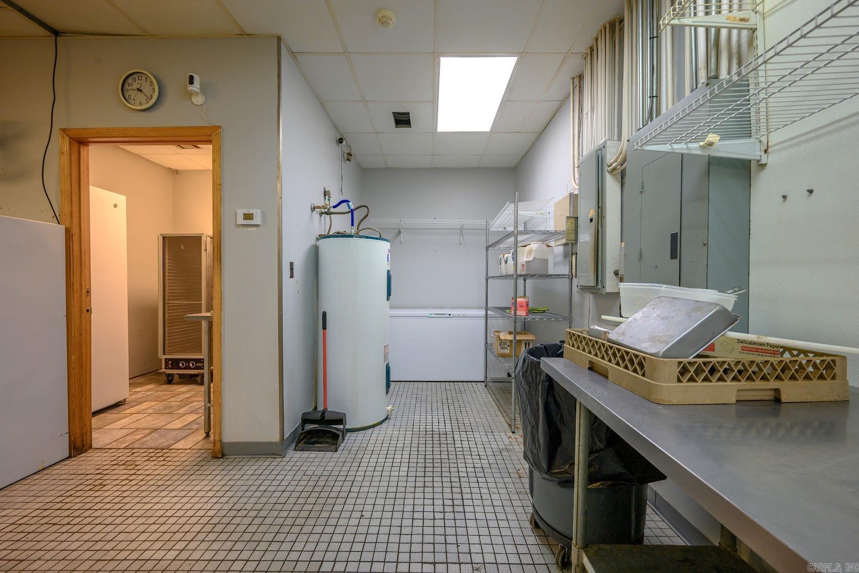 Photo 35 - Commercial / Industrial for sale – 2121  Batesville Blvd   Batesville, AR