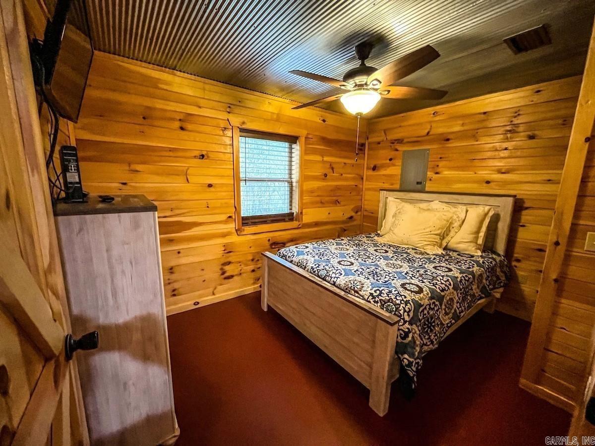 Photo 12 - Residential for sale – 950  Cool Water Retreat   Mountain View, AR