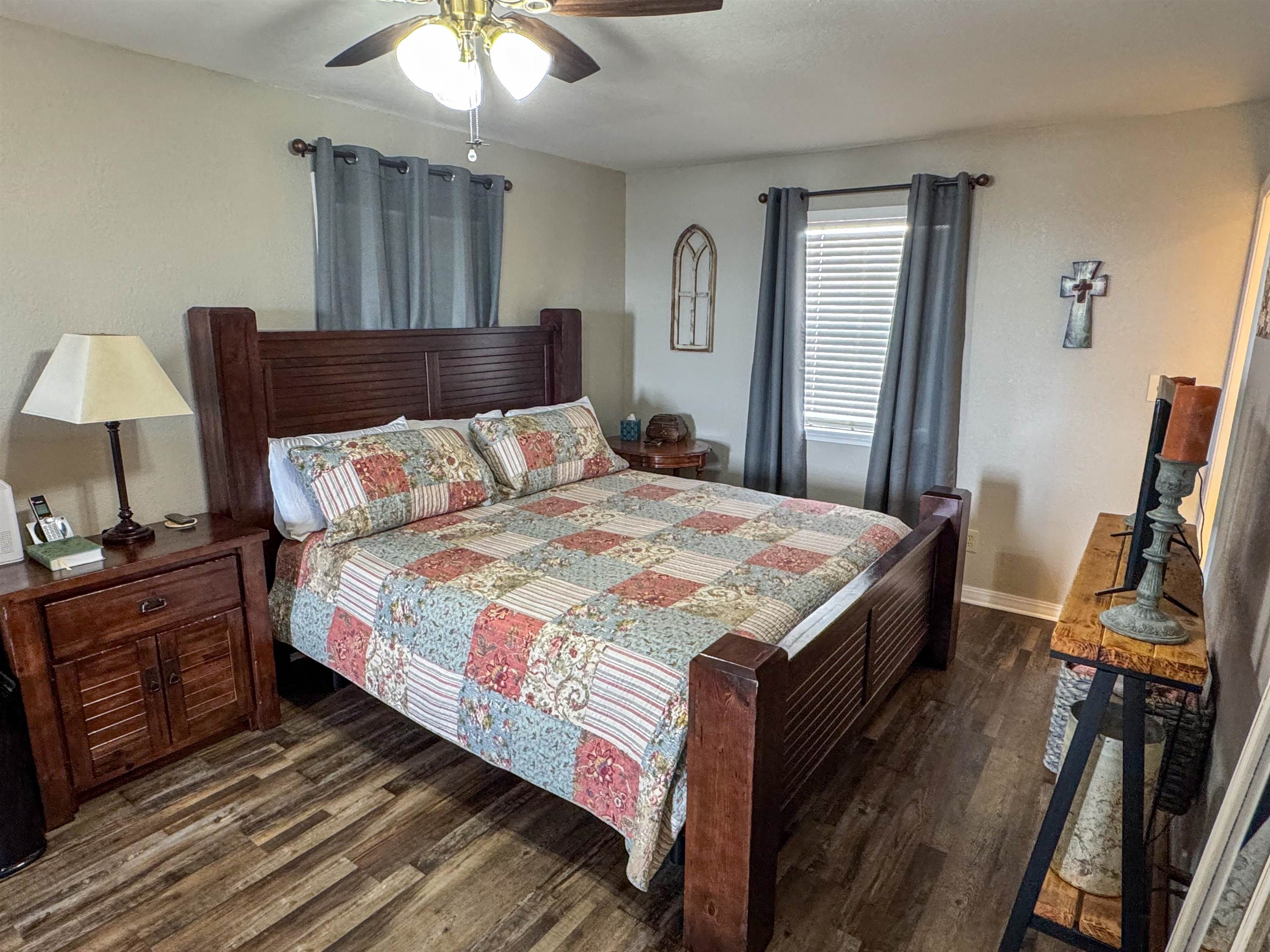 Photo 13 - Residential for sale – 2009  Michigan Ave   Horseshoe Bend, AR