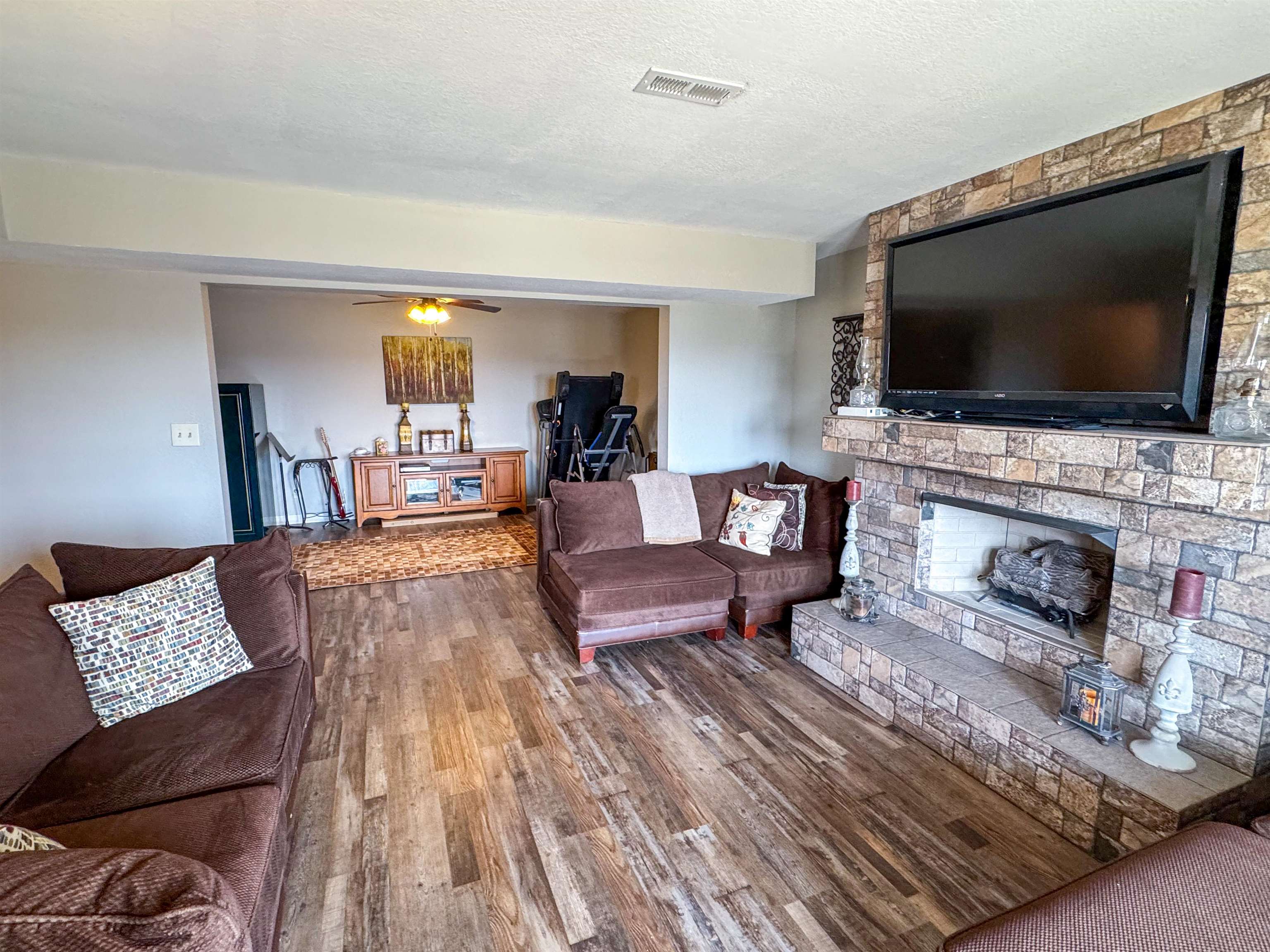 Photo 18 - Residential for sale – 2009  Michigan Ave   Horseshoe Bend, AR