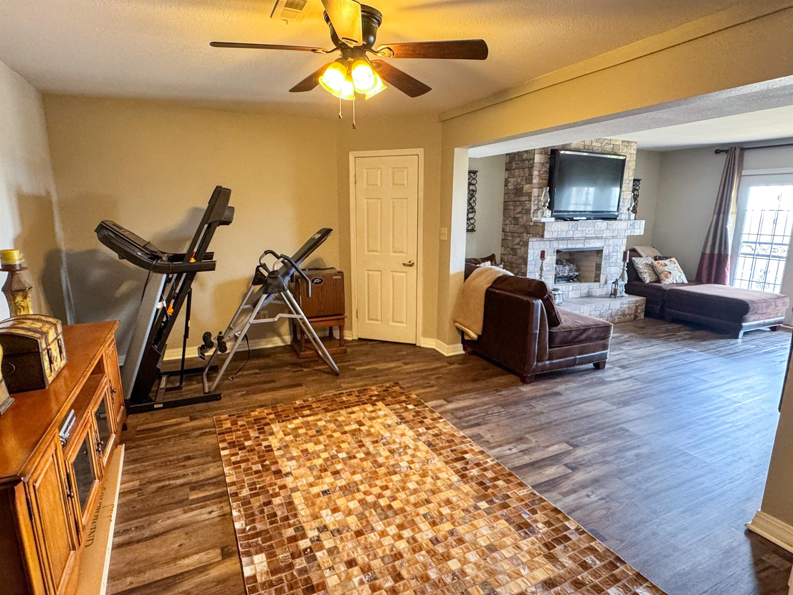 Photo 22 - Residential for sale – 2009  Michigan Ave   Horseshoe Bend, AR