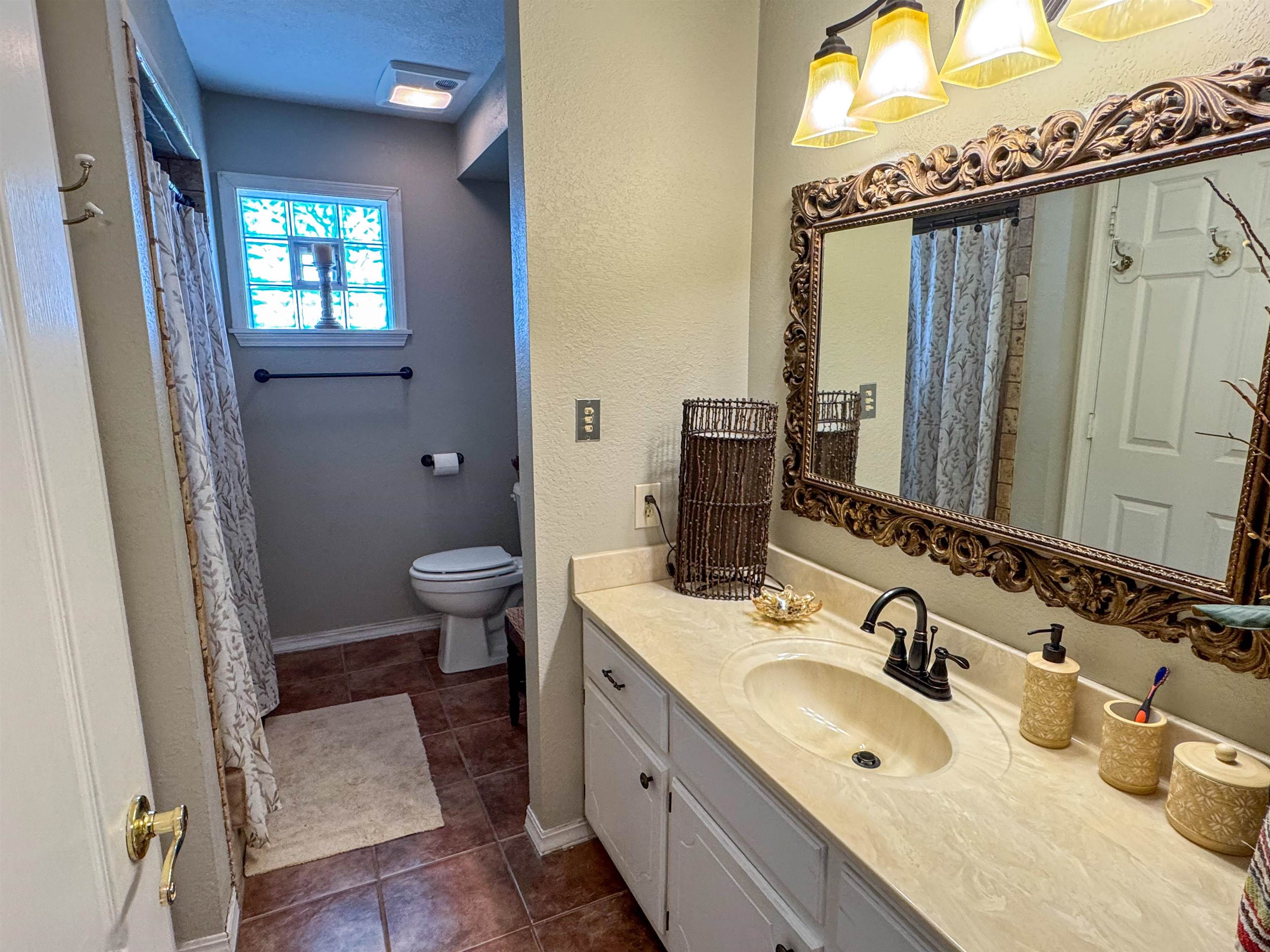 Photo 23 - Residential for sale – 2009  Michigan Ave   Horseshoe Bend, AR