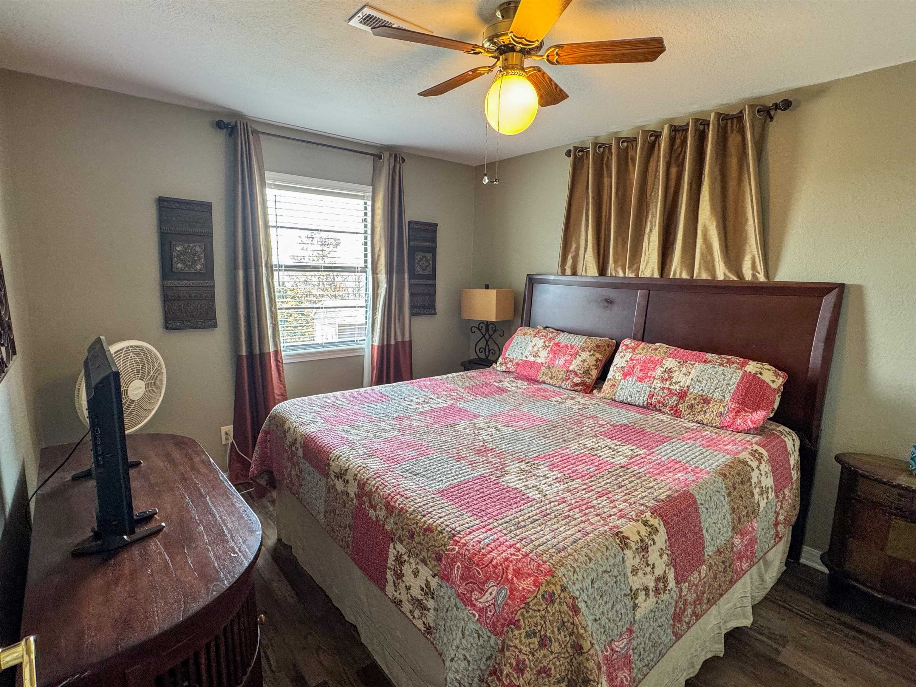 Photo 24 - Residential for sale – 2009  Michigan Ave   Horseshoe Bend, AR