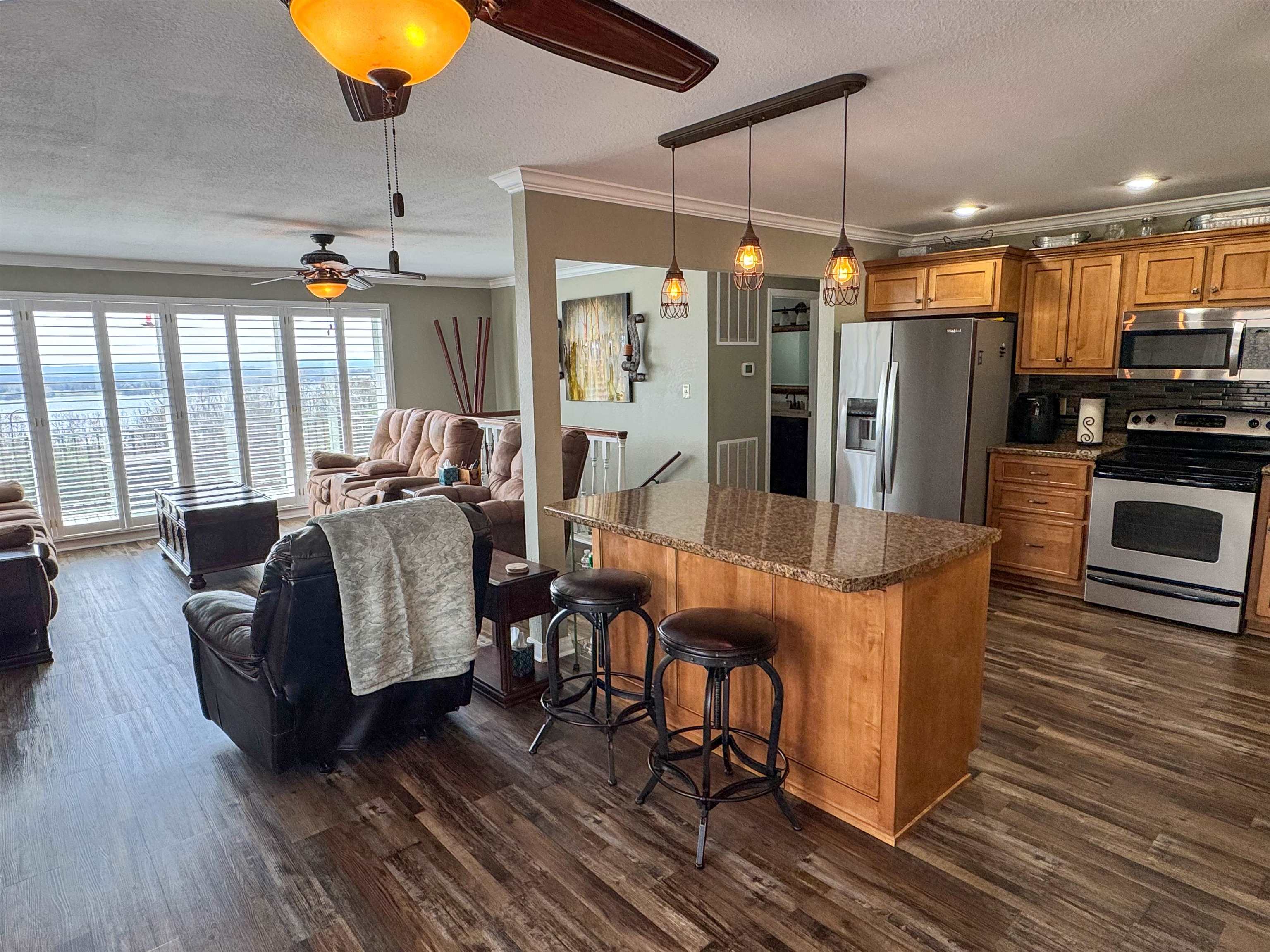 Photo 6 - Residential for sale – 2009  Michigan Ave   Horseshoe Bend, AR