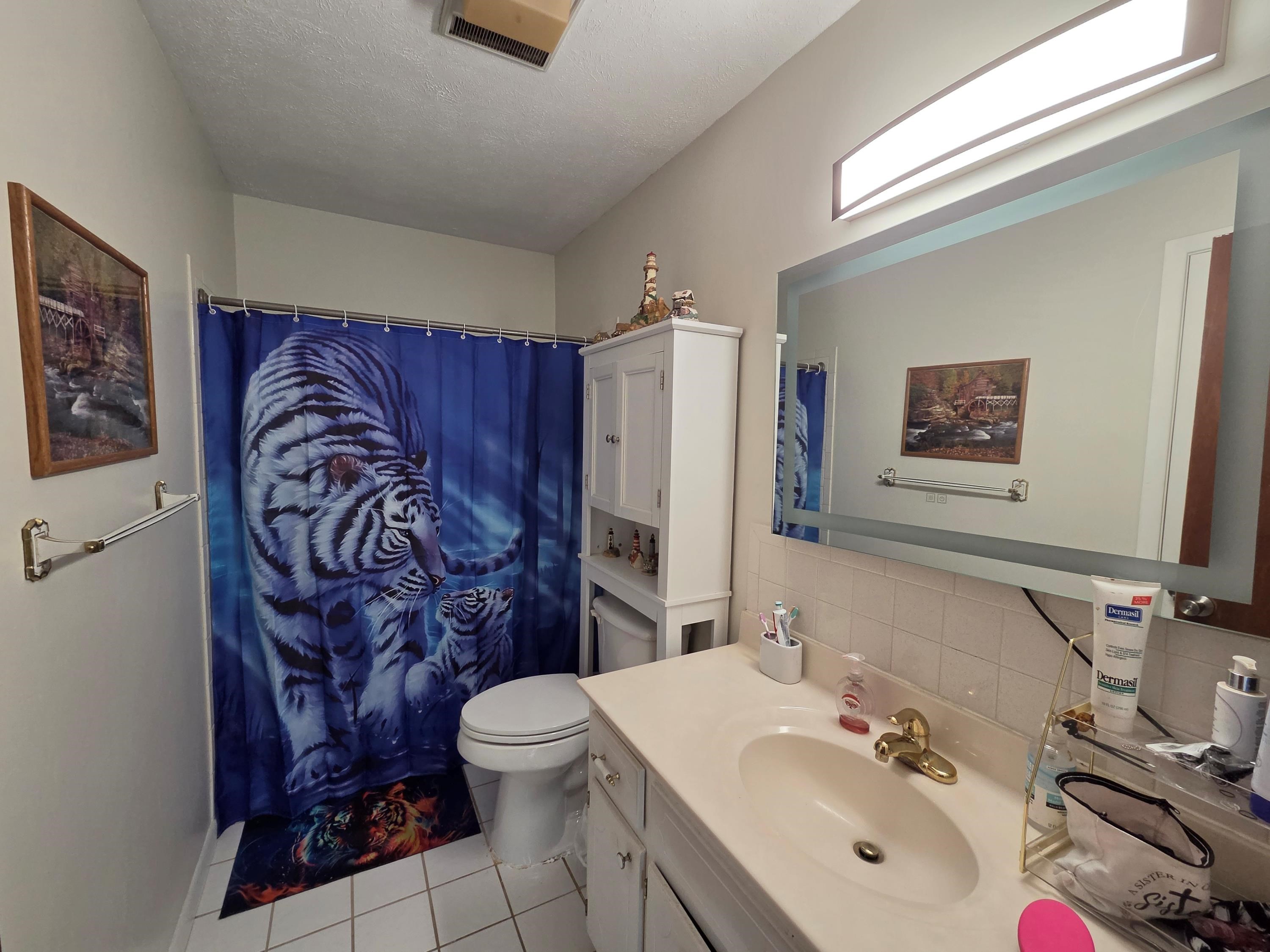 Photo 17 - Residential for sale – 1012  Fairwater   Horseshoe Bend, AR