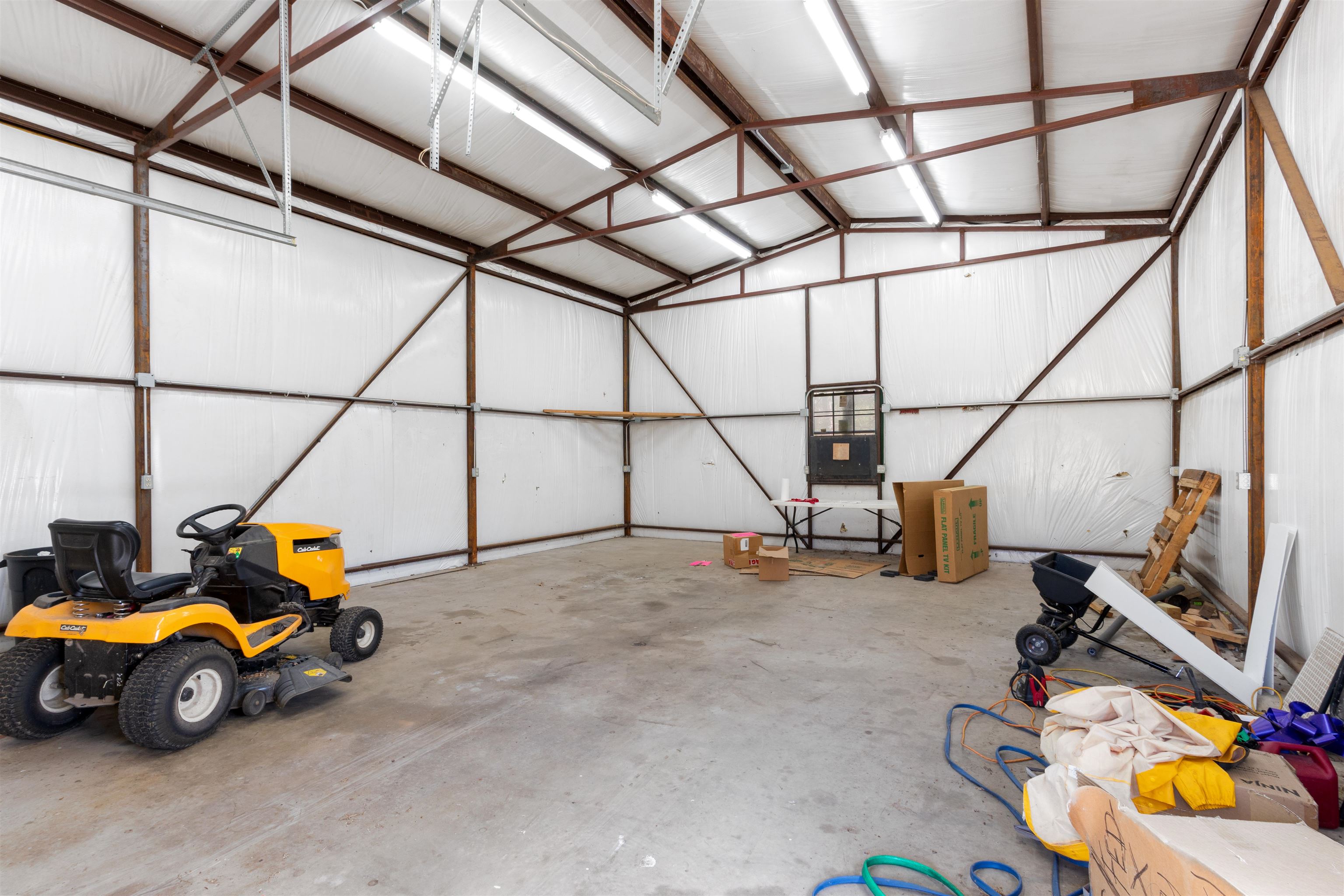 Photo 18 - Residential for sale – 89  Old Staggs Road   Calico Rock, AR