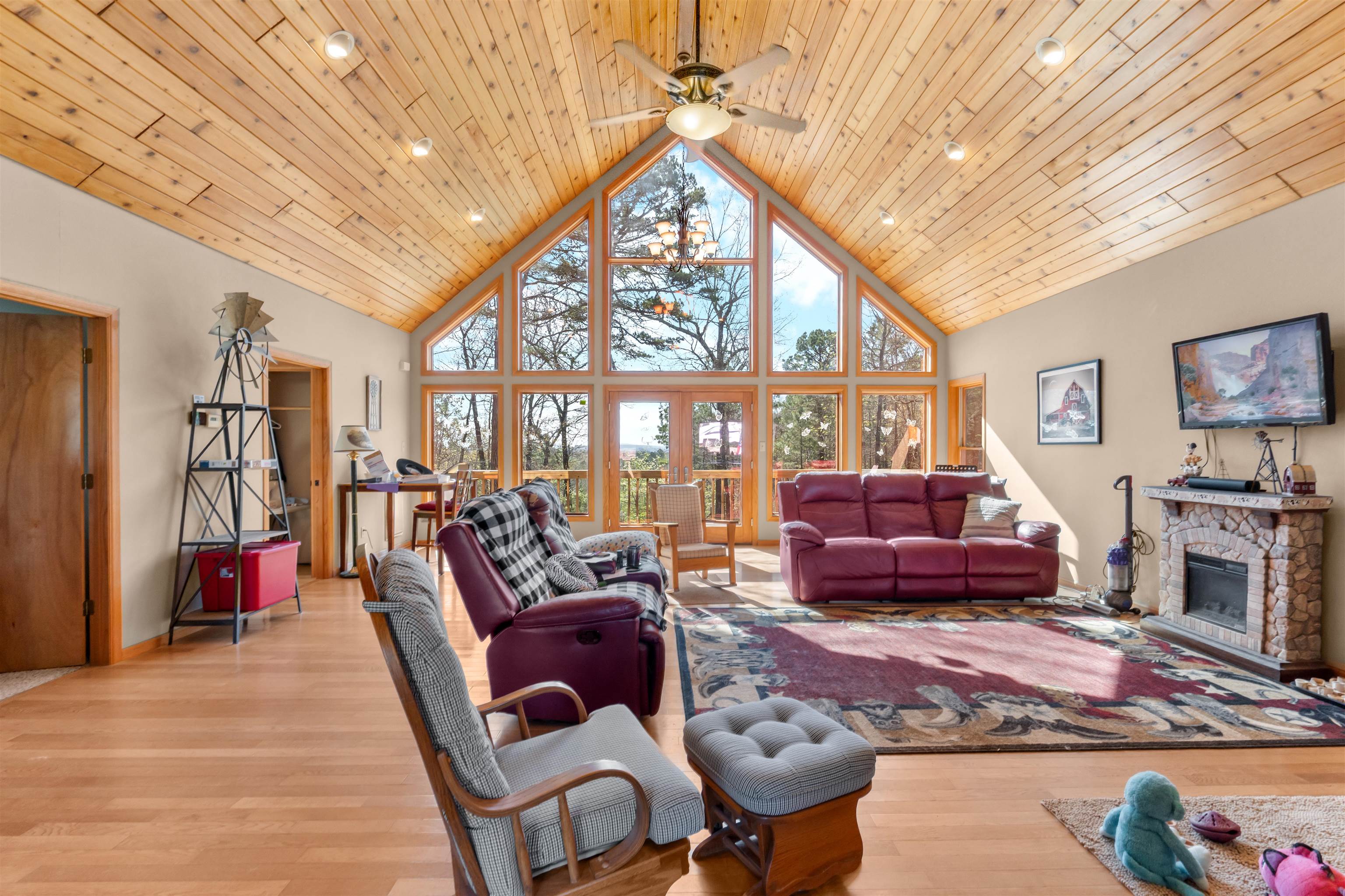 Photo 4 - Residential for sale – 89  Old Staggs Road   Calico Rock, AR