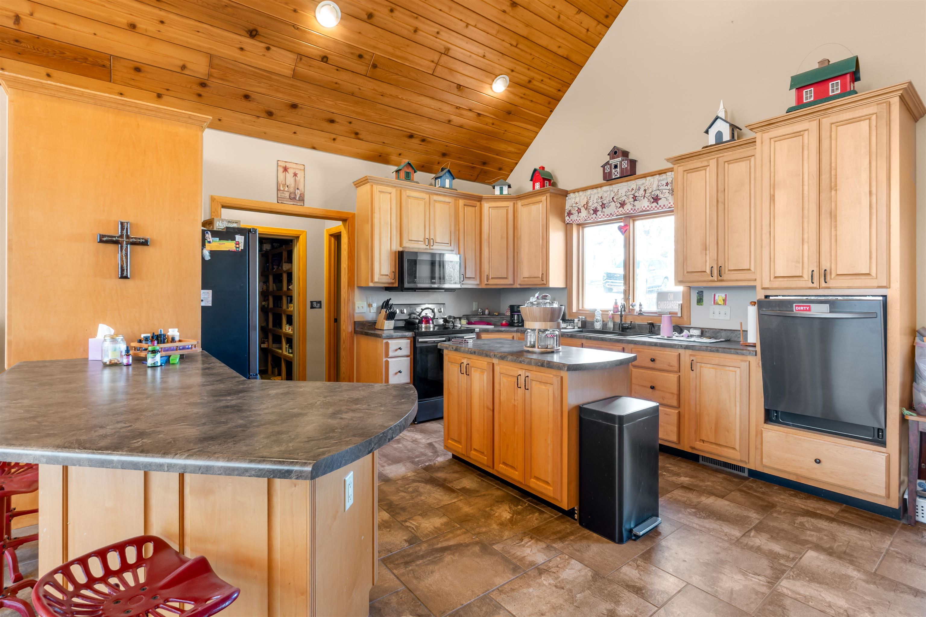 Photo 5 - Residential for sale – 89  Old Staggs Road   Calico Rock, AR