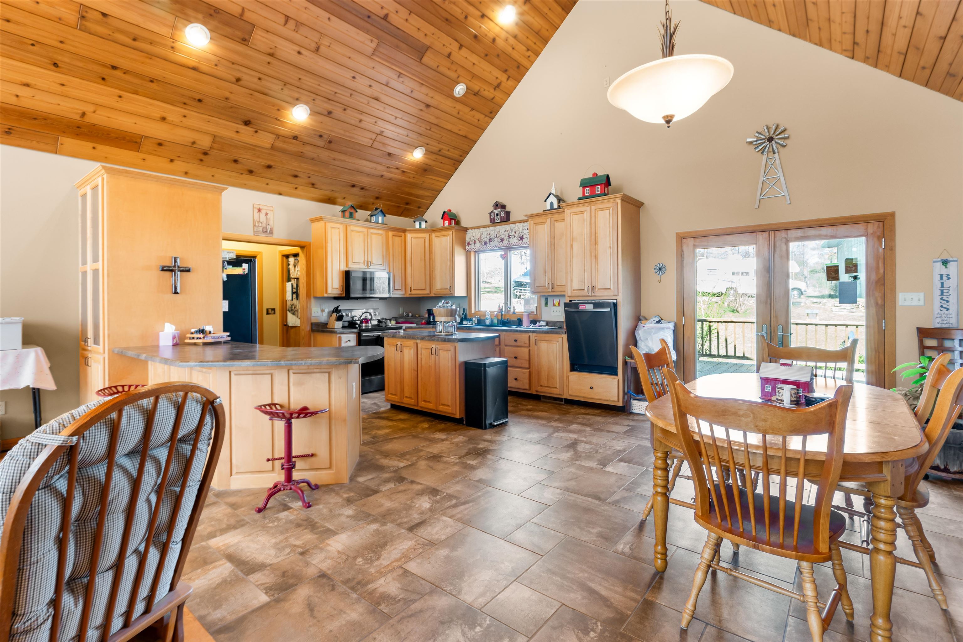 Photo 6 - Residential for sale – 89  Old Staggs Road   Calico Rock, AR