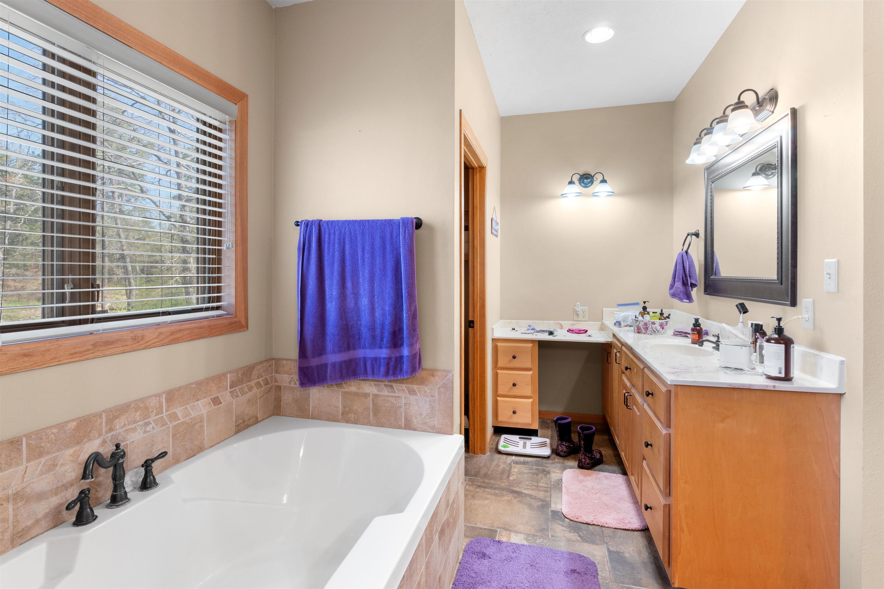 Photo 10 - Residential for sale – 89  Old Staggs Road   Calico Rock, AR