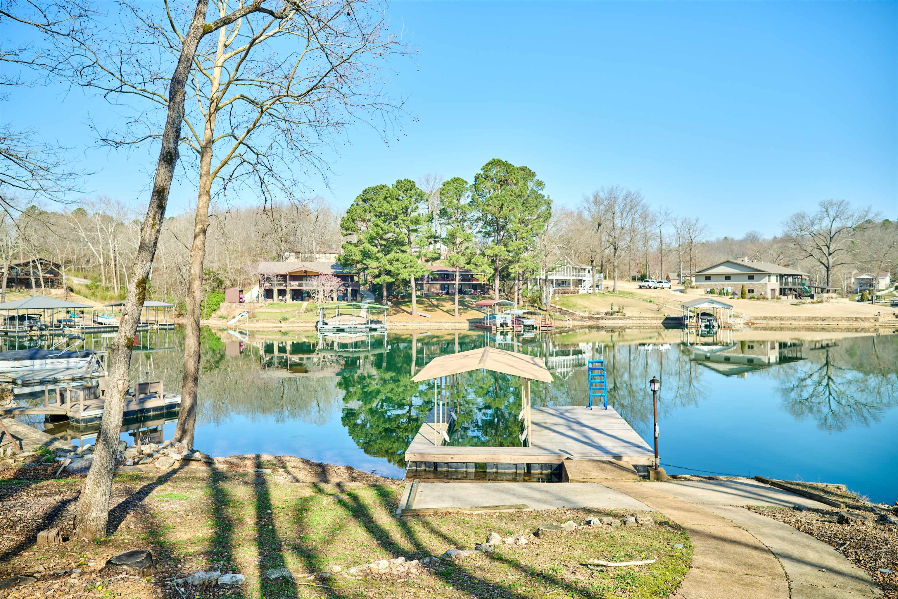 Photo 11 - Residential for sale – 7  Winnebago   Cherokee Village, AR