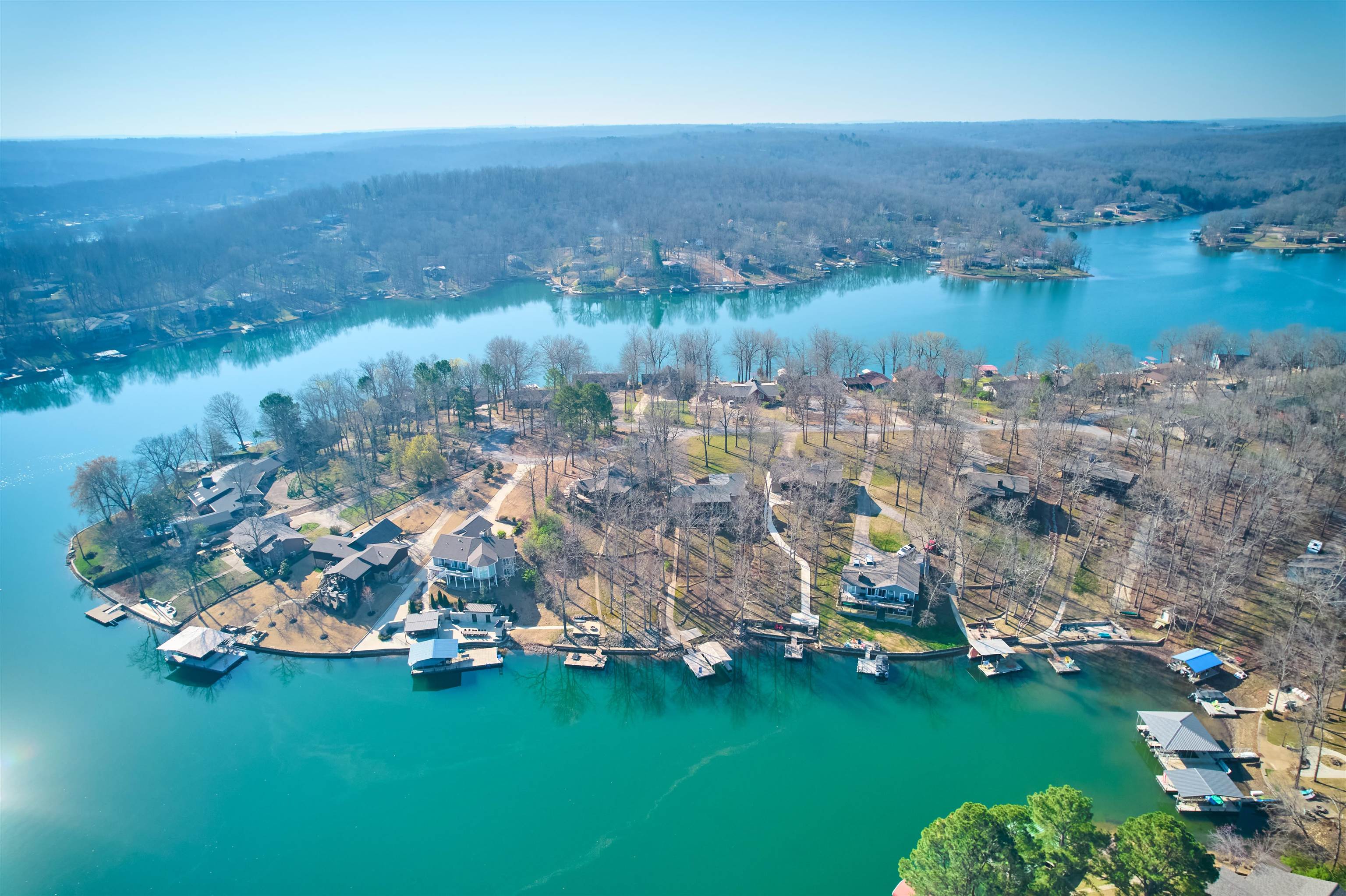 Photo 3 - Residential for sale – 7  Winnebago   Cherokee Village, AR