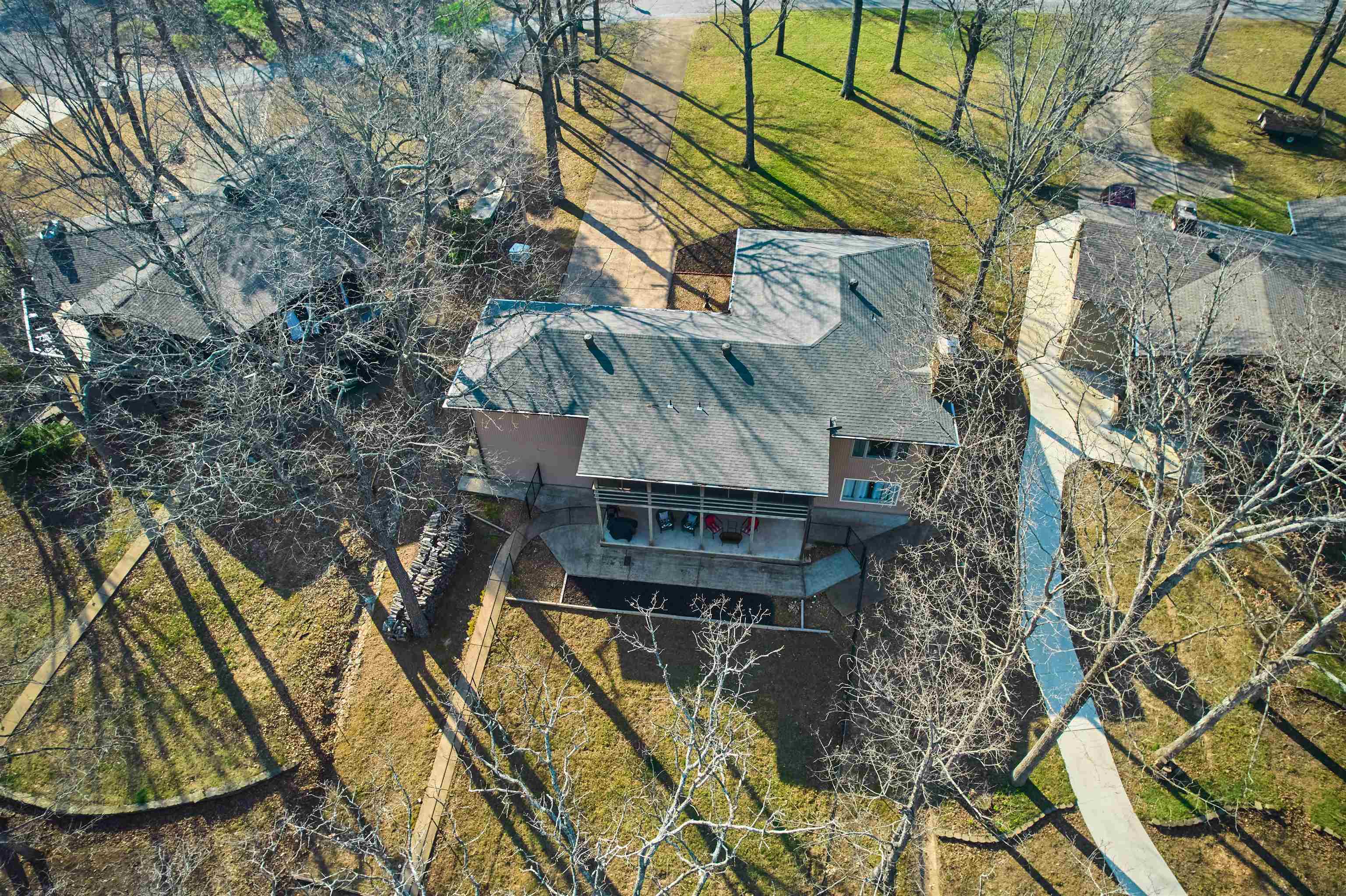 Photo 6 - Residential for sale – 7  Winnebago   Cherokee Village, AR