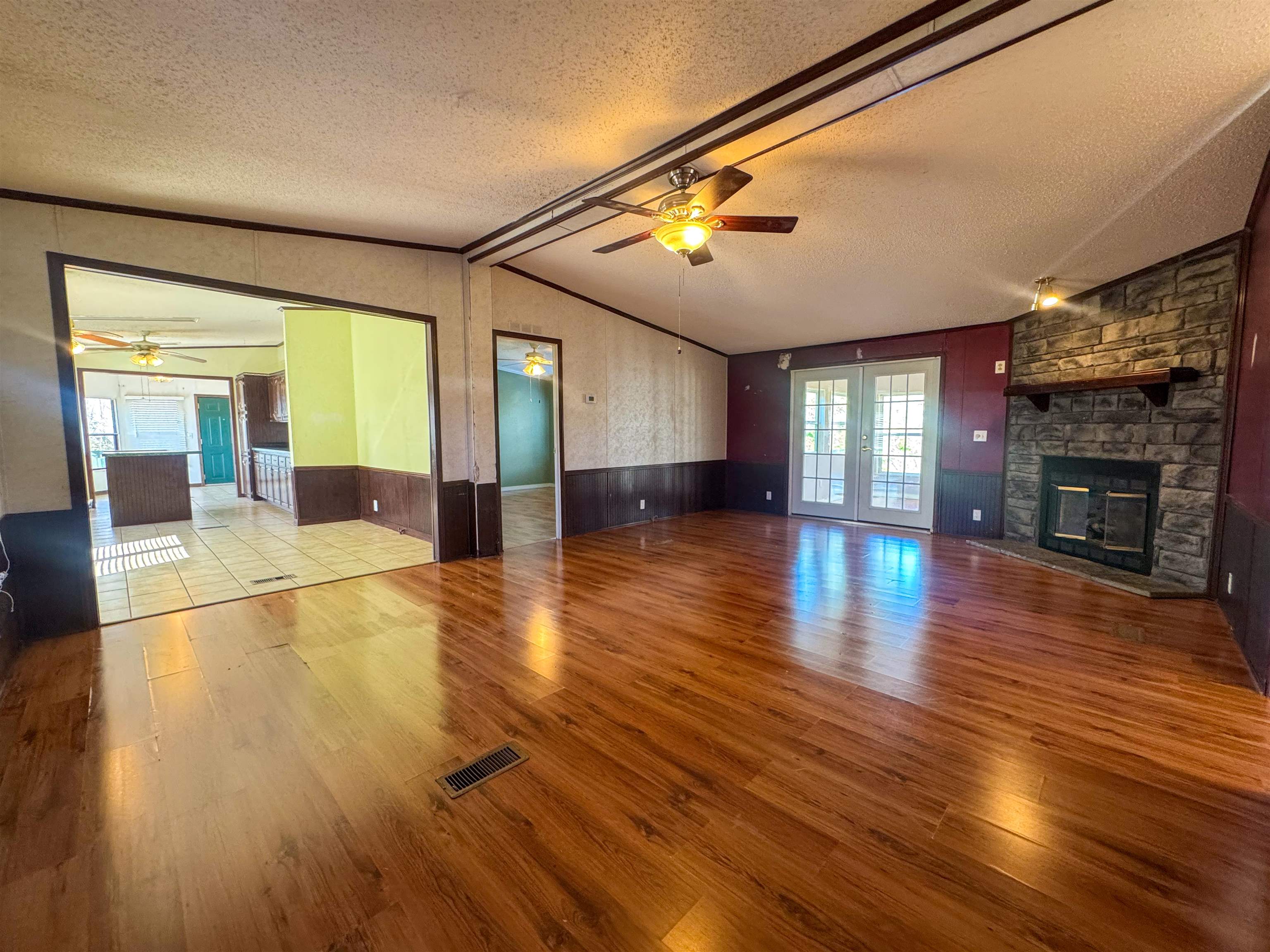 Photo 5 - Residential for sale – 1334  Annette   Mountain View, AR