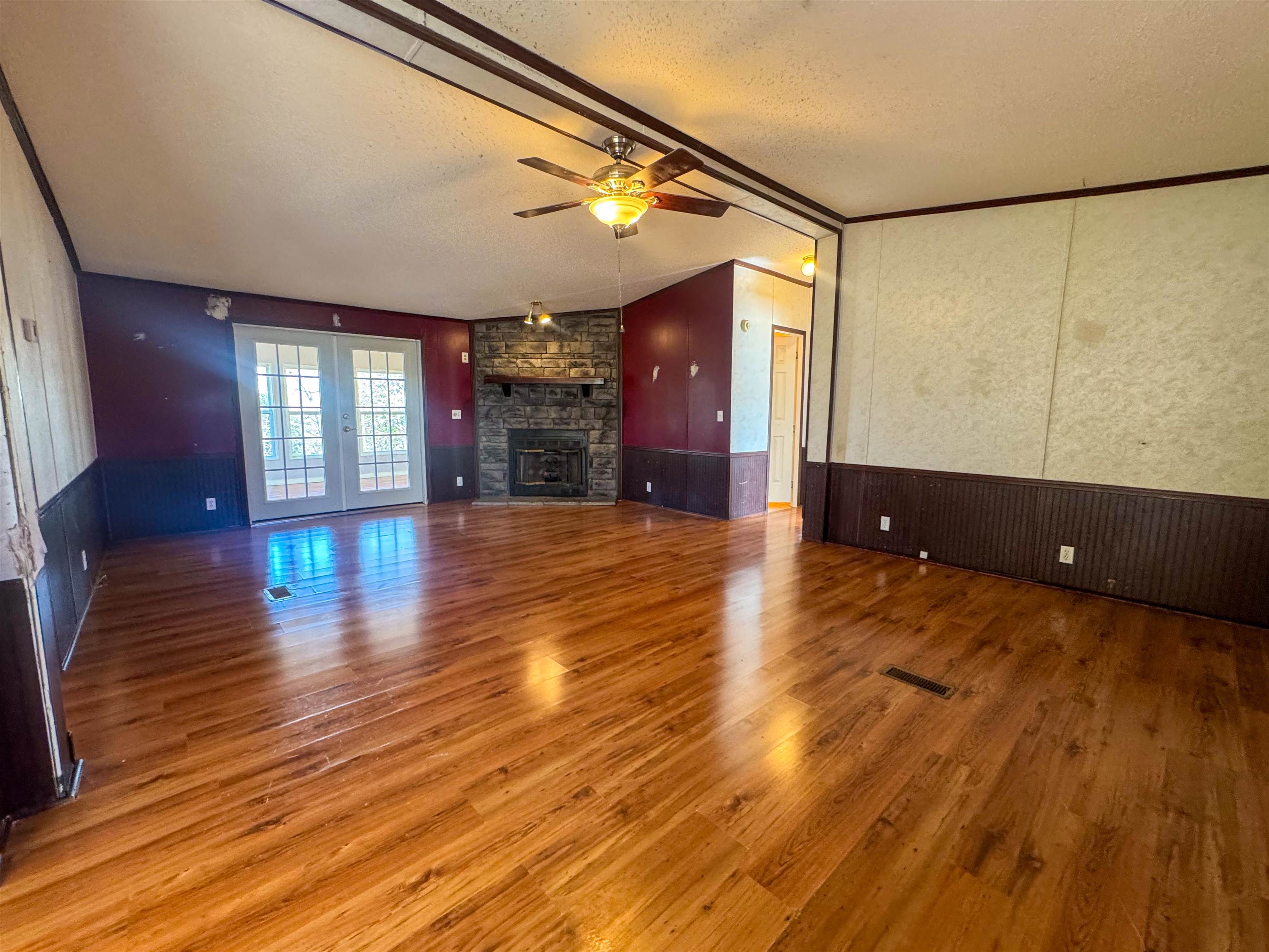 Photo 7 - Residential for sale – 1334  Annette   Mountain View, AR