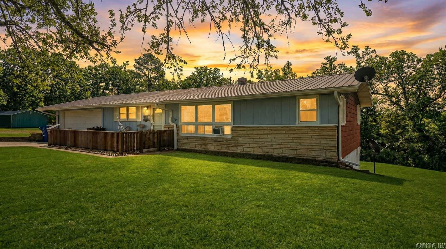 Residential for sale – 2250  Main Street   Mammoth Spring, AR