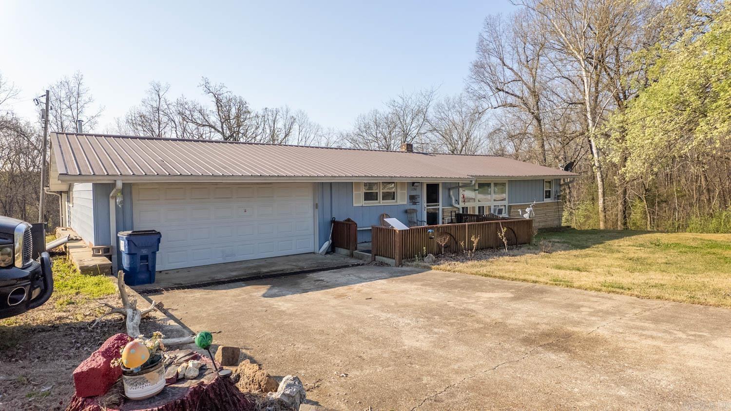 Photo 5 - Residential for sale – 2250  Main Street   Mammoth Spring, AR