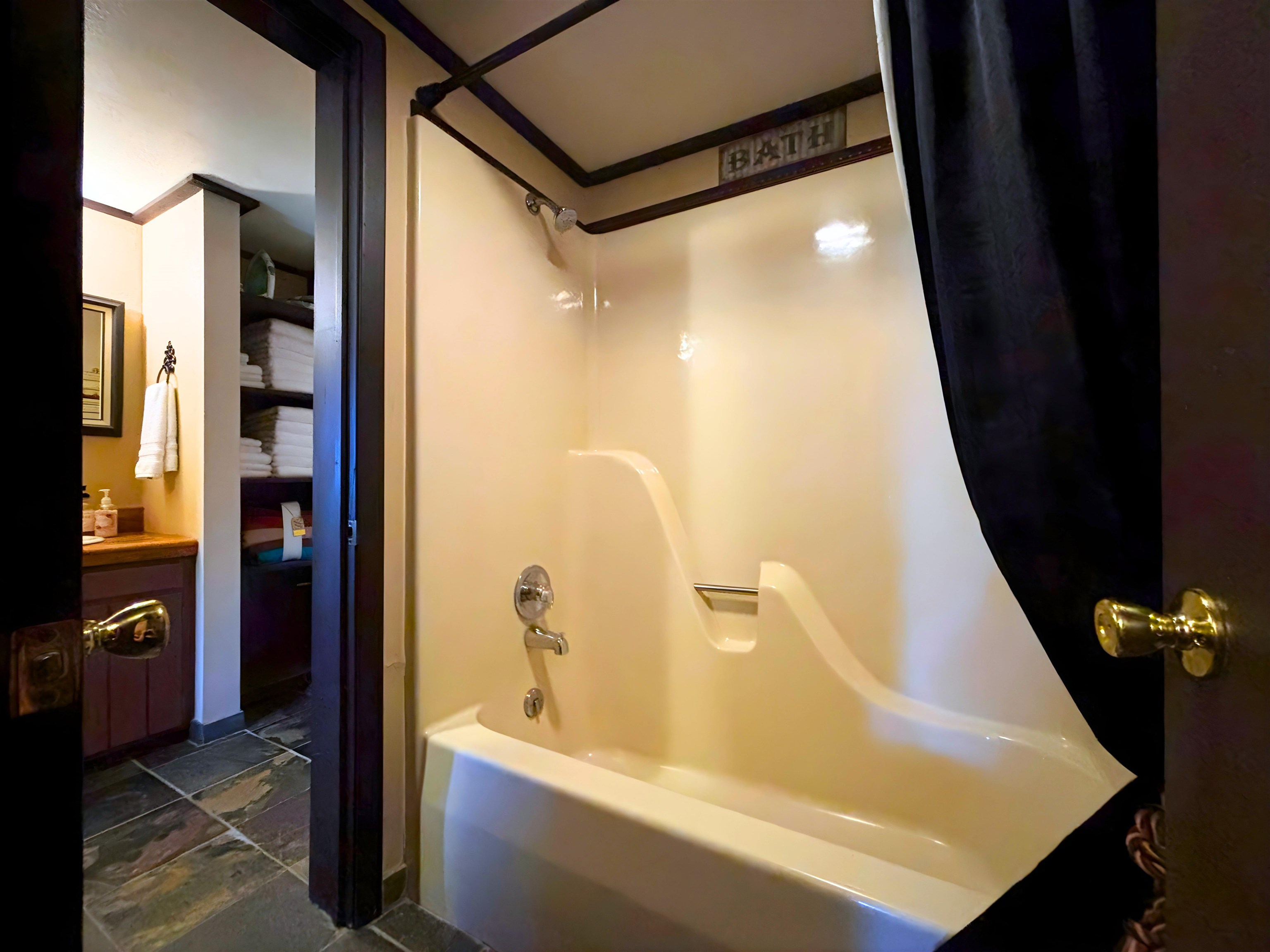 Photo 13 - Residential for sale – 2  Star Falls   Cherokee Village, AR