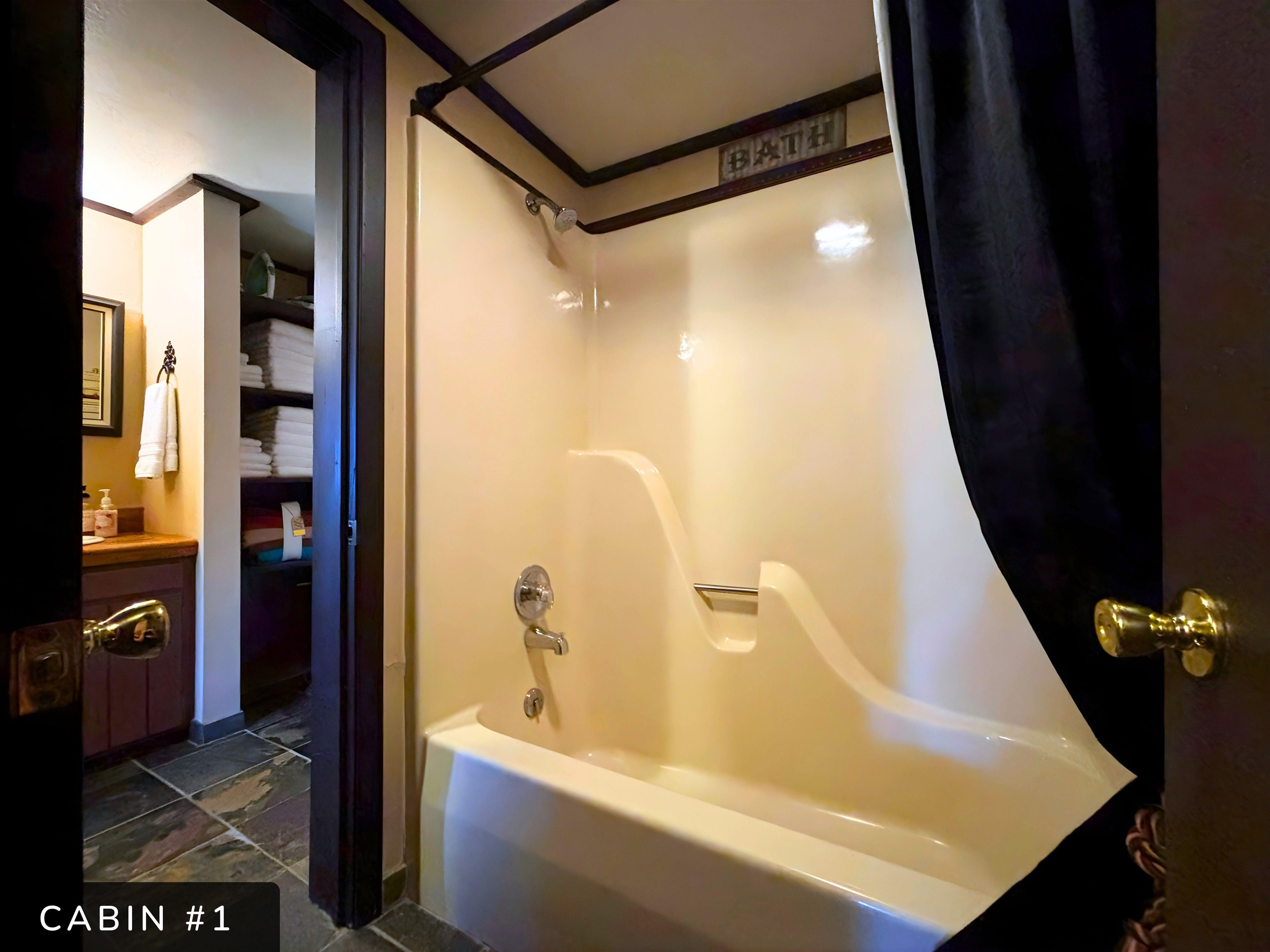 Photo 13 - Residential for sale – 2  Star Falls   Cherokee Village, AR