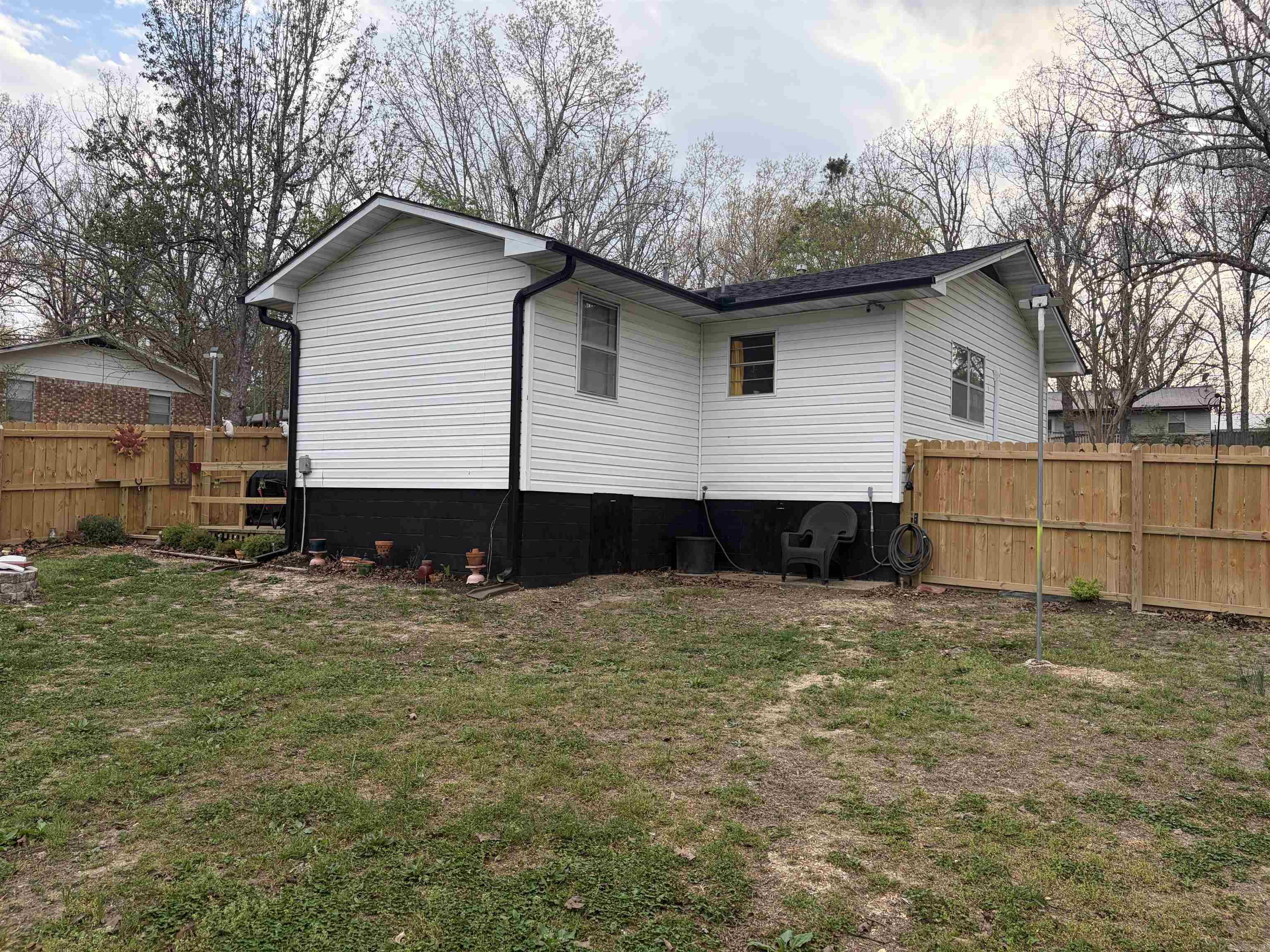 Photo 2 - Residential for sale – 122  Ken Drive   Salem, AR