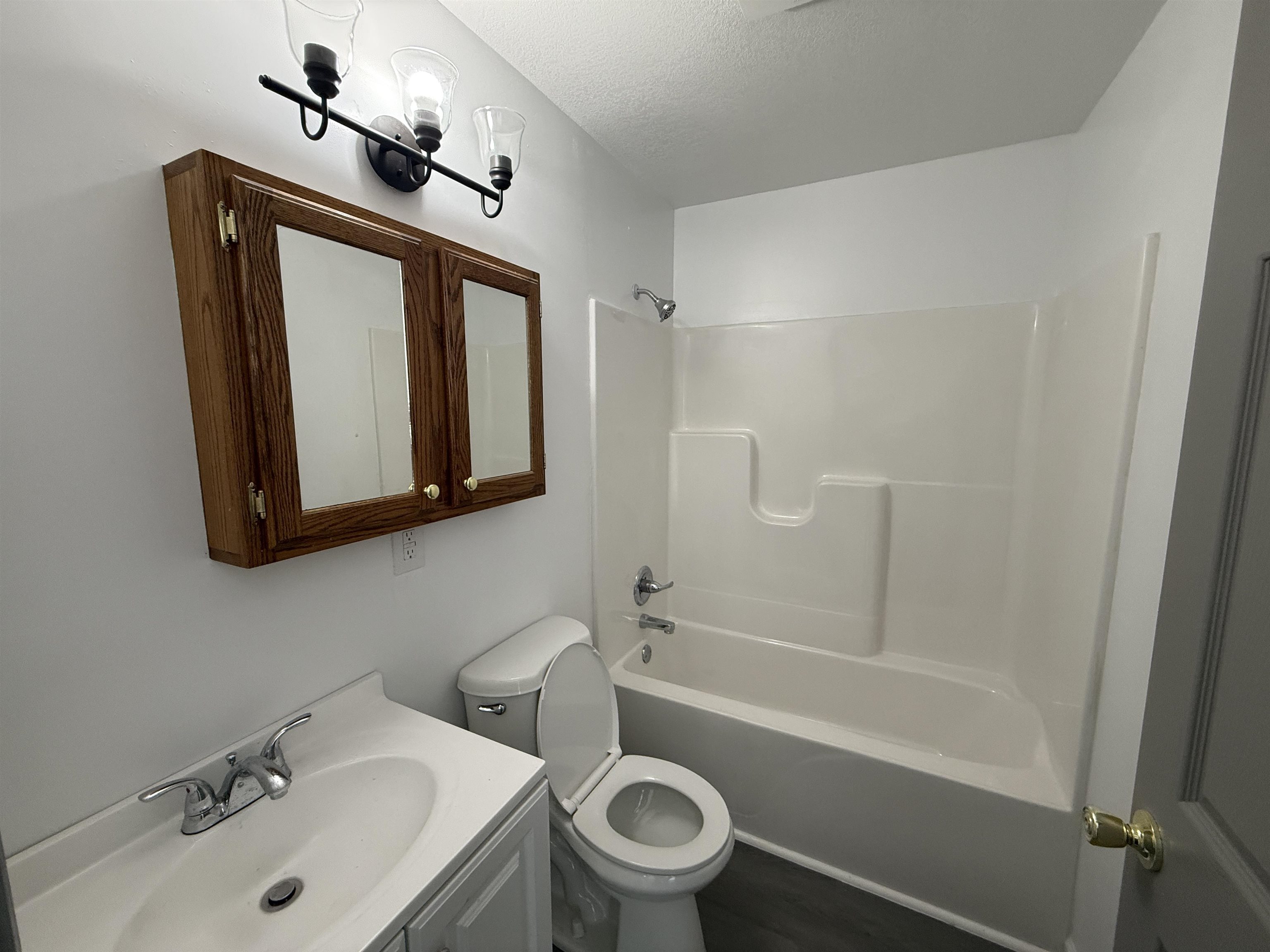 Photo 12 - Residential for sale – 1225  Old Main   Mammoth Spring, AR