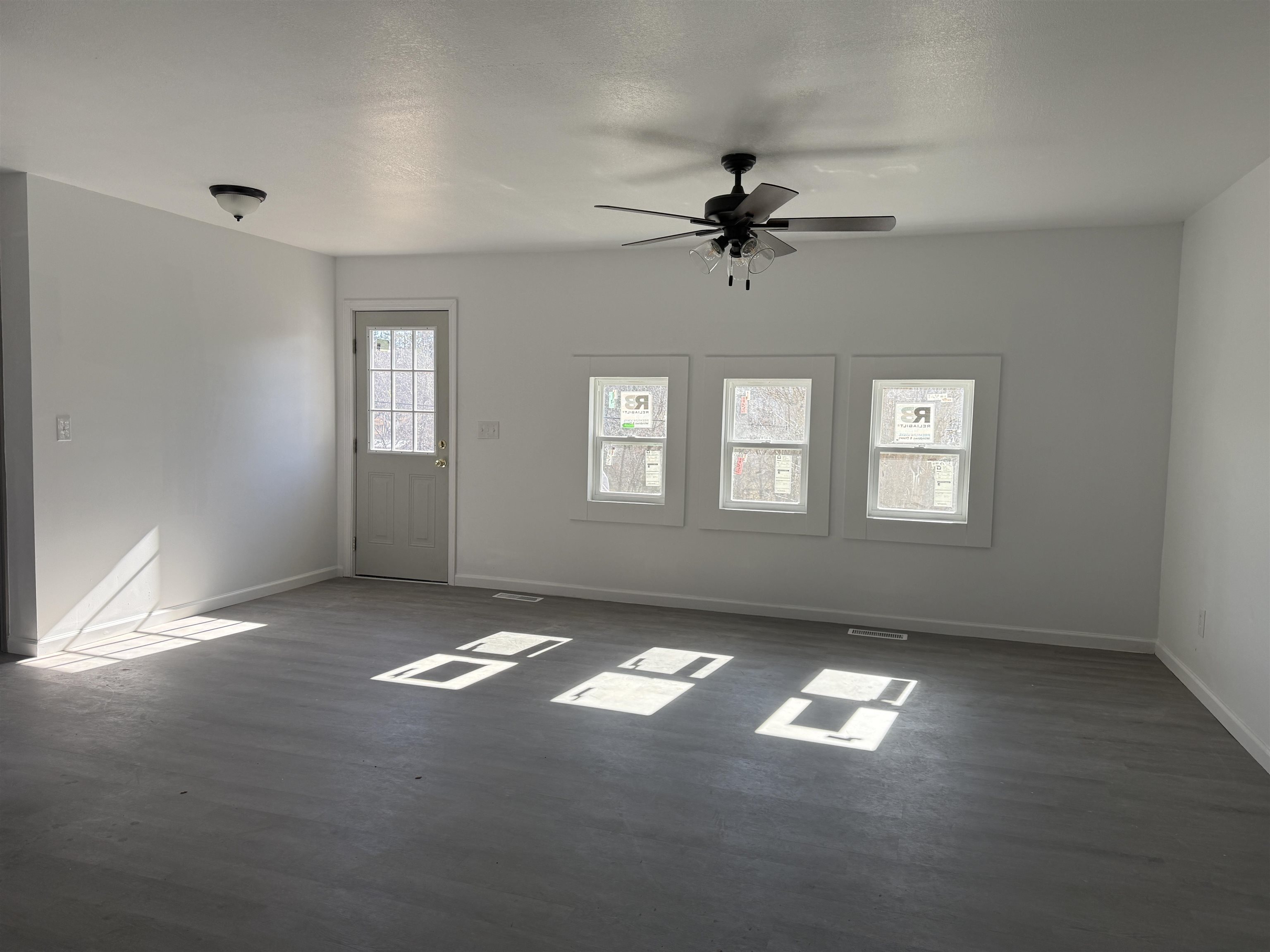 Photo 4 - Residential for sale – 1225  Old Main   Mammoth Spring, AR