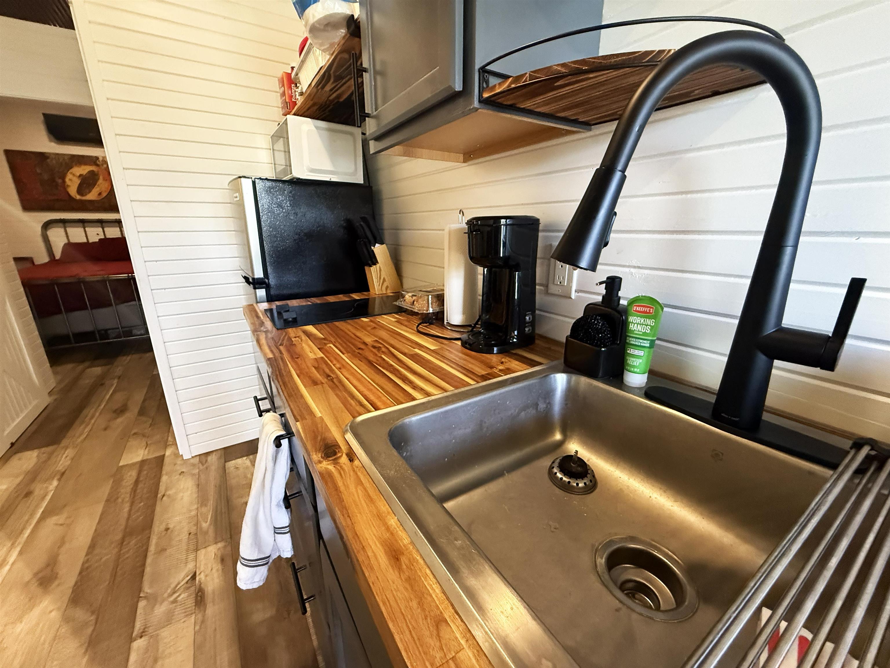 Photo 9 - Residential for sale – 11164 W AR 58 Hwy   Guion, AR