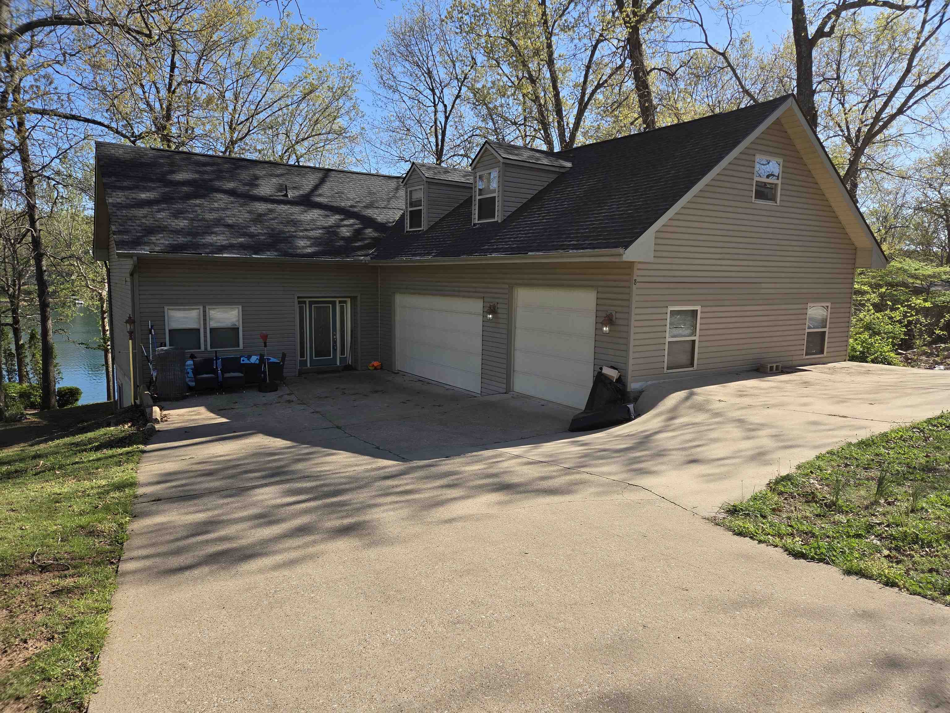 Residential for sale – 8  Winnebago   Cherokee Village, AR