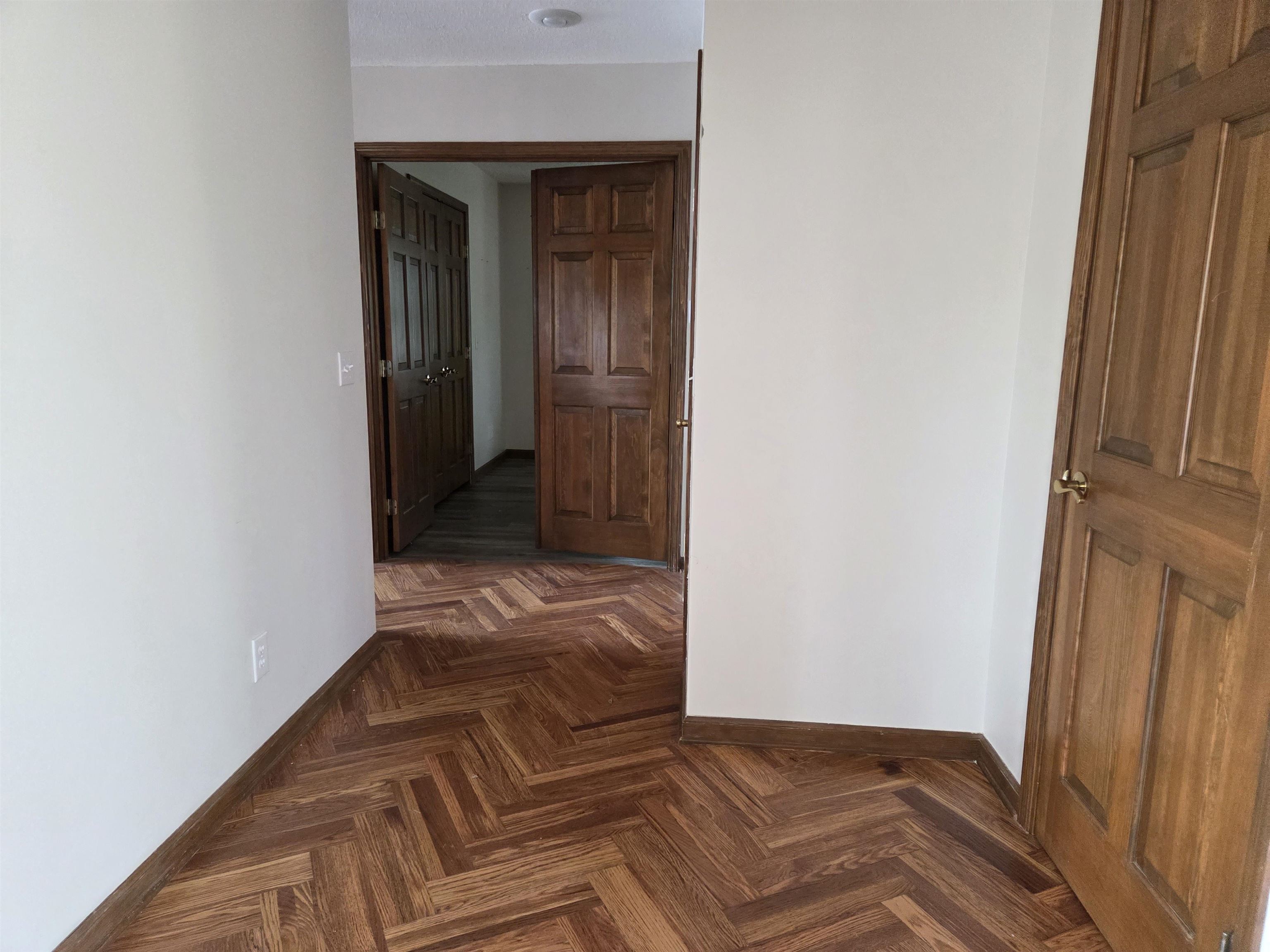 Photo 6 - Residential for sale – 8  Winnebago   Cherokee Village, AR