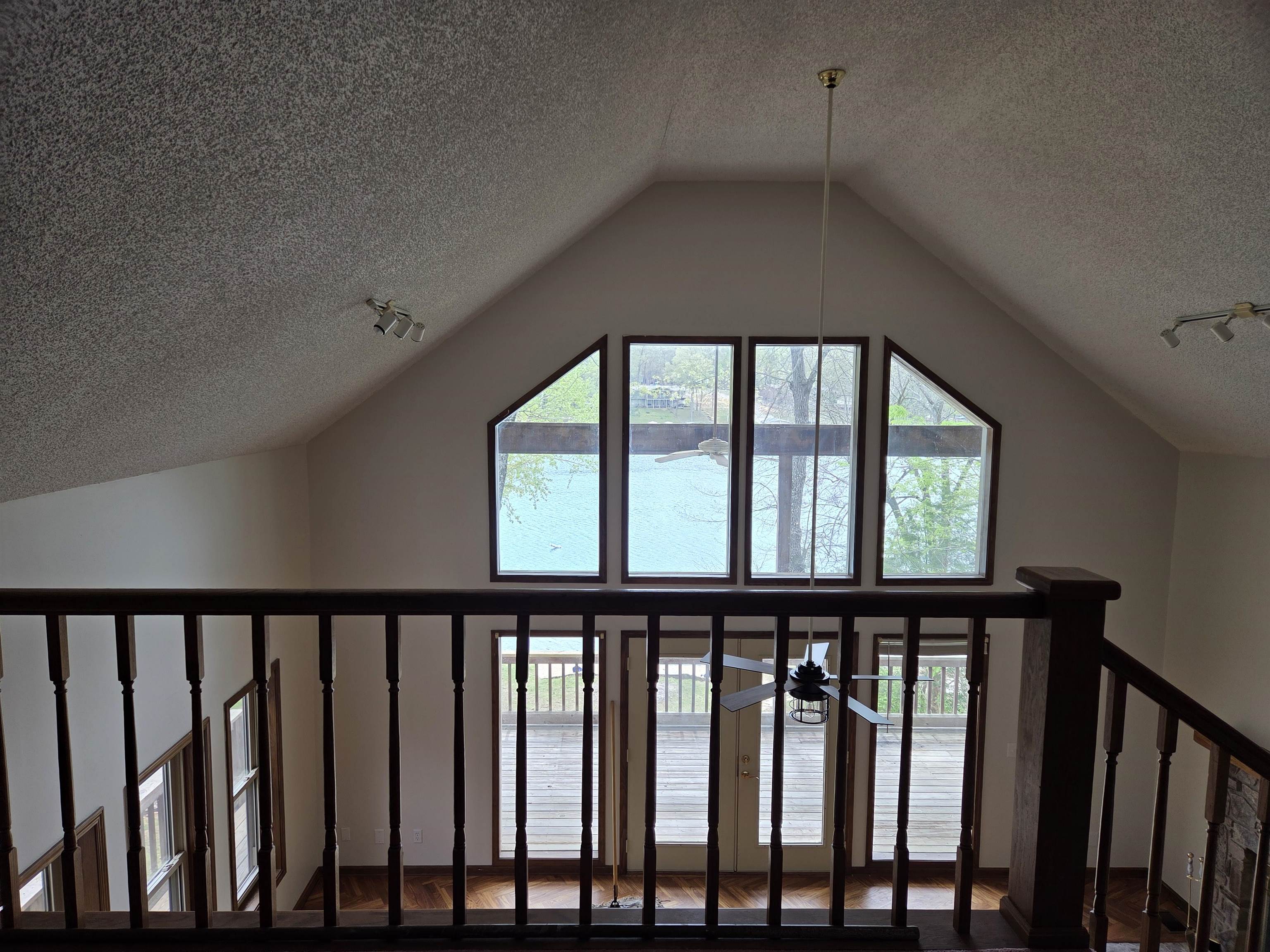 Photo 9 - Residential for sale – 8  Winnebago   Cherokee Village, AR