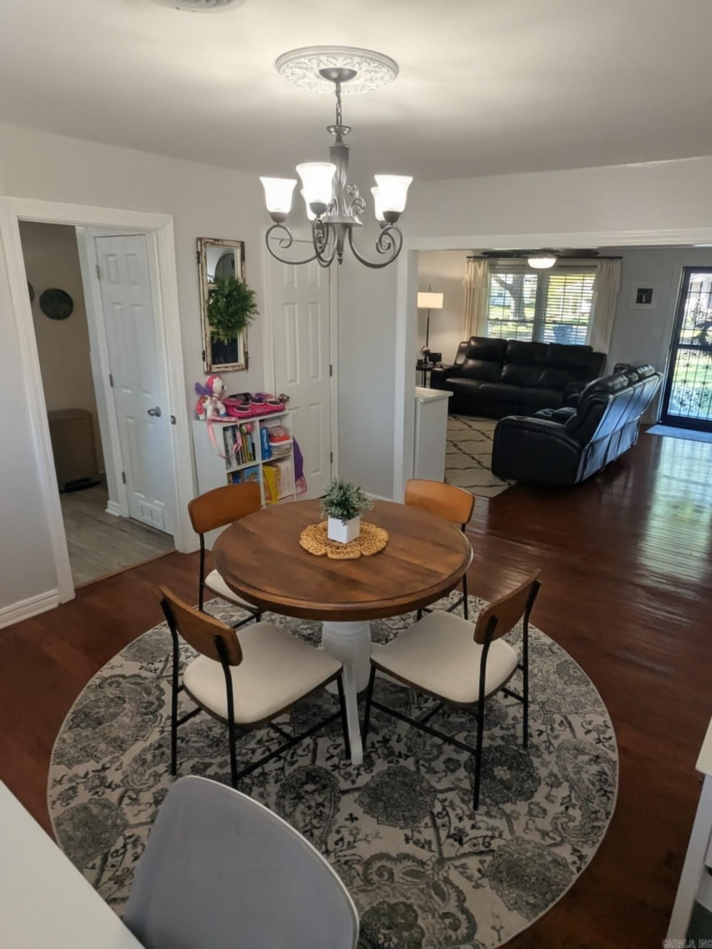 Photo 11 - Residential for sale – 1850  Maple   Batesville, AR